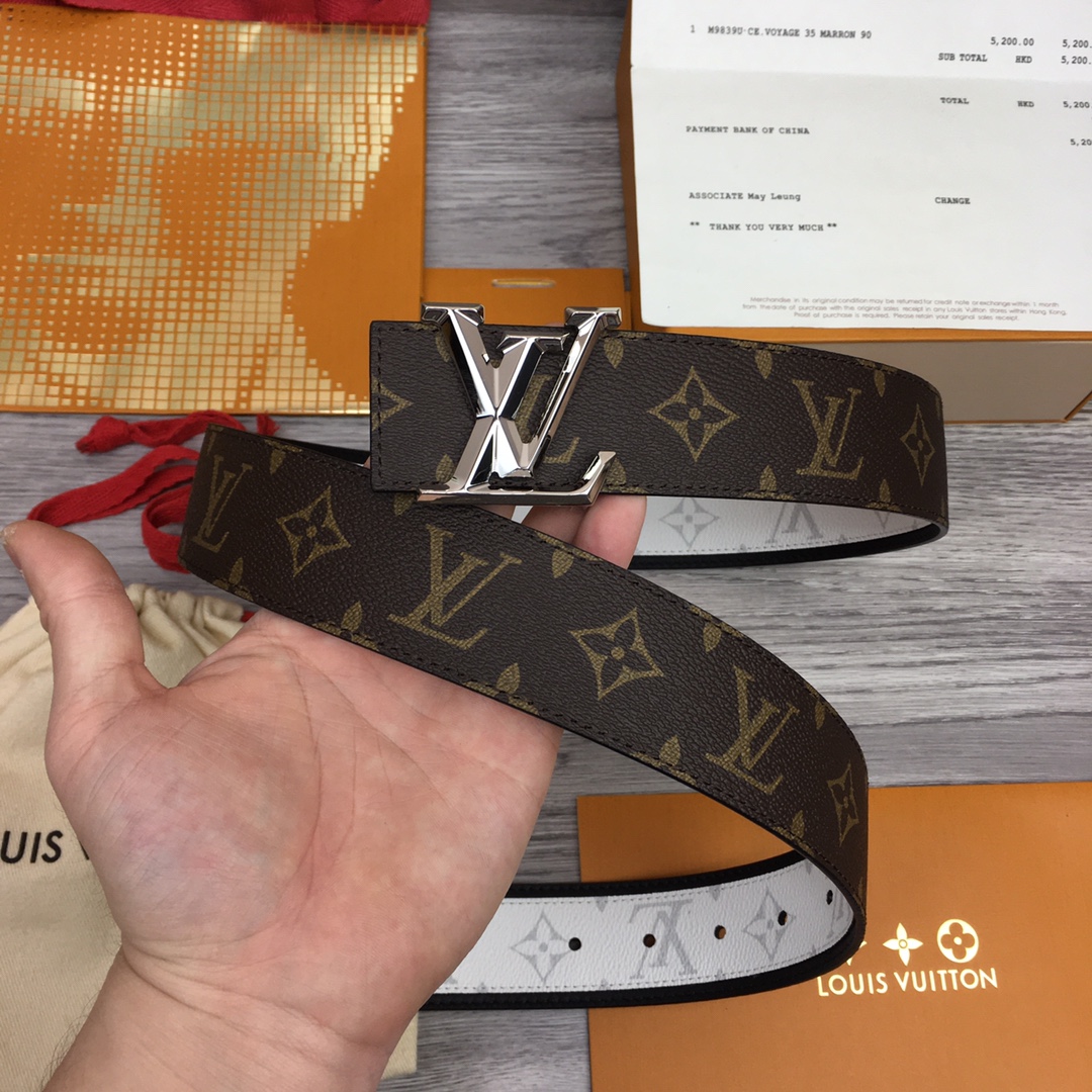 Louis Vuitton Shape 40MM Reversible Belt - FashionPlug