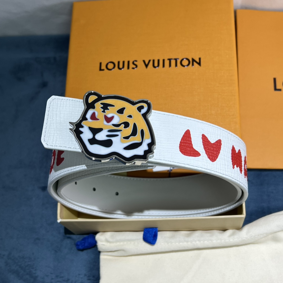 Louis Vuitton Gradient Shape 40MM Reversible Belt - FashionPlug