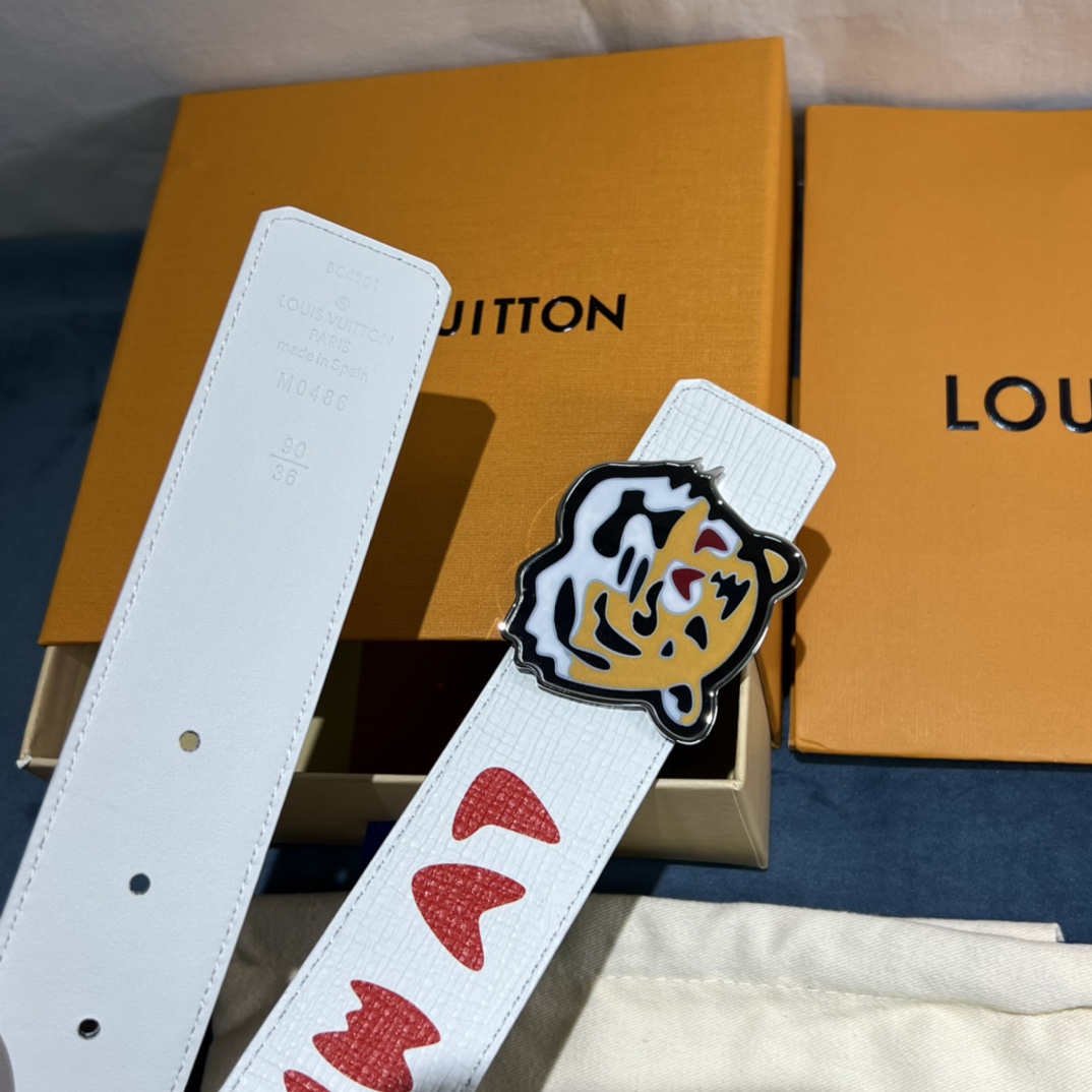 Louis Vuitton Gradient Shape 40MM Reversible Belt - FashionPlug
