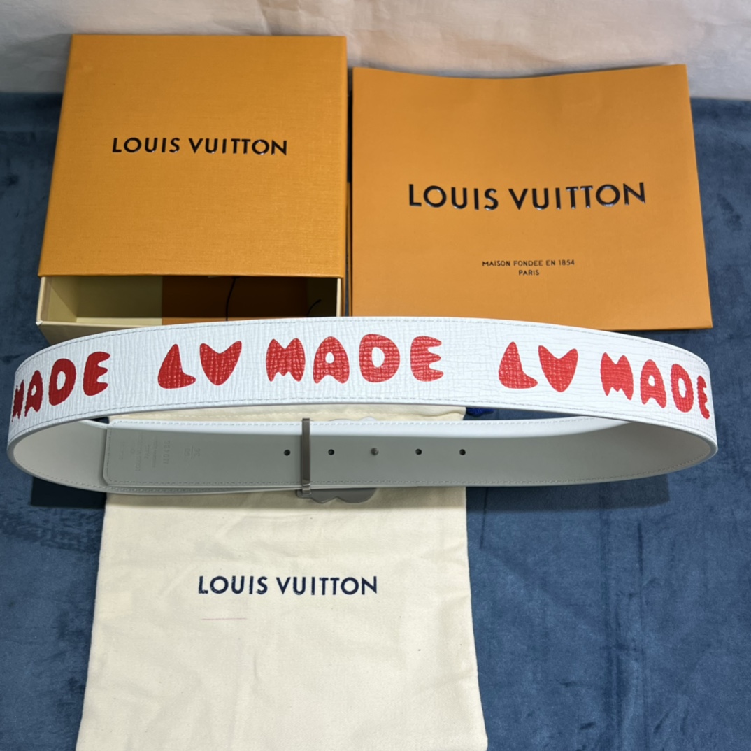 Louis Vuitton Gradient Shape 40MM Reversible Belt - FashionPlug