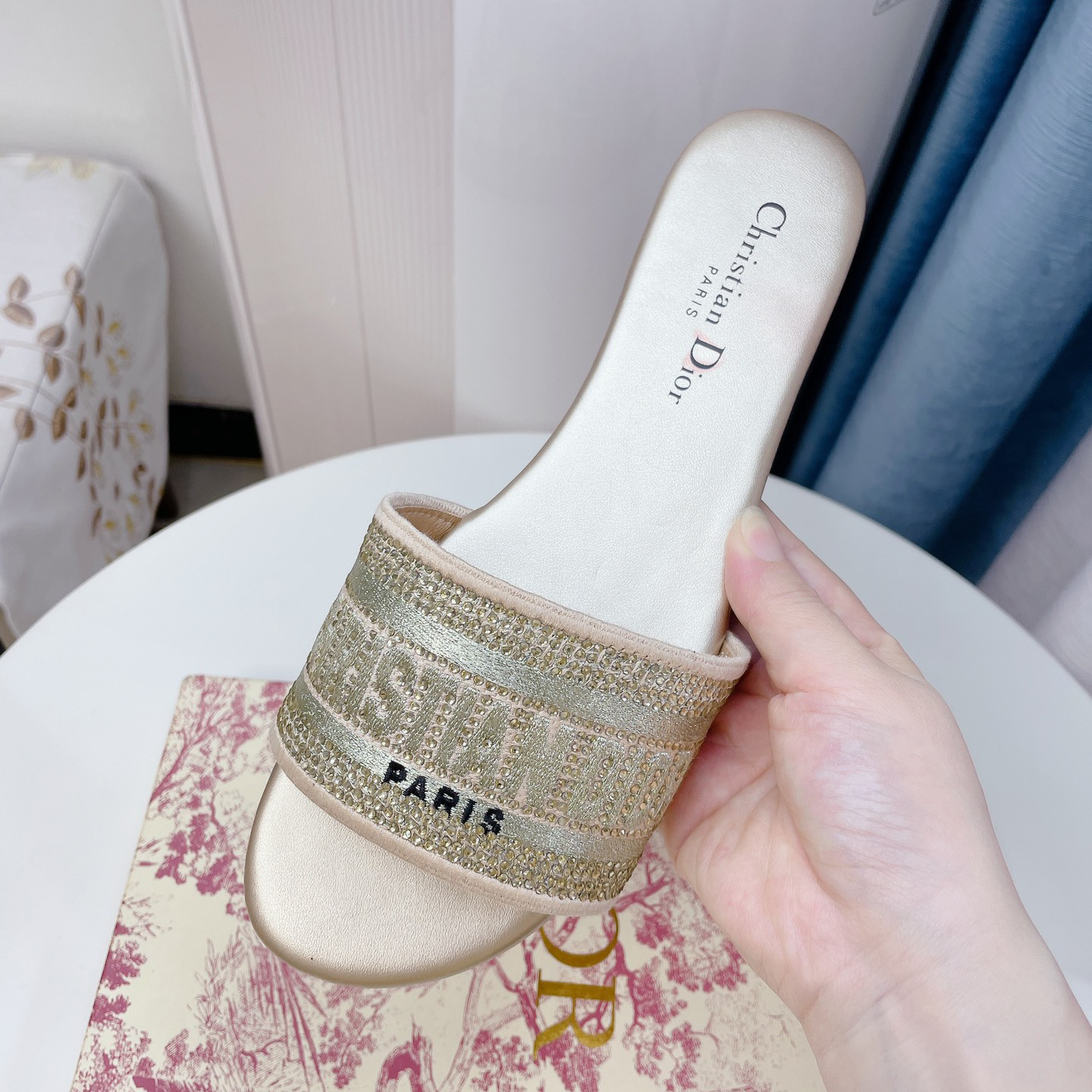 Dior Women Slides - FashionPlug