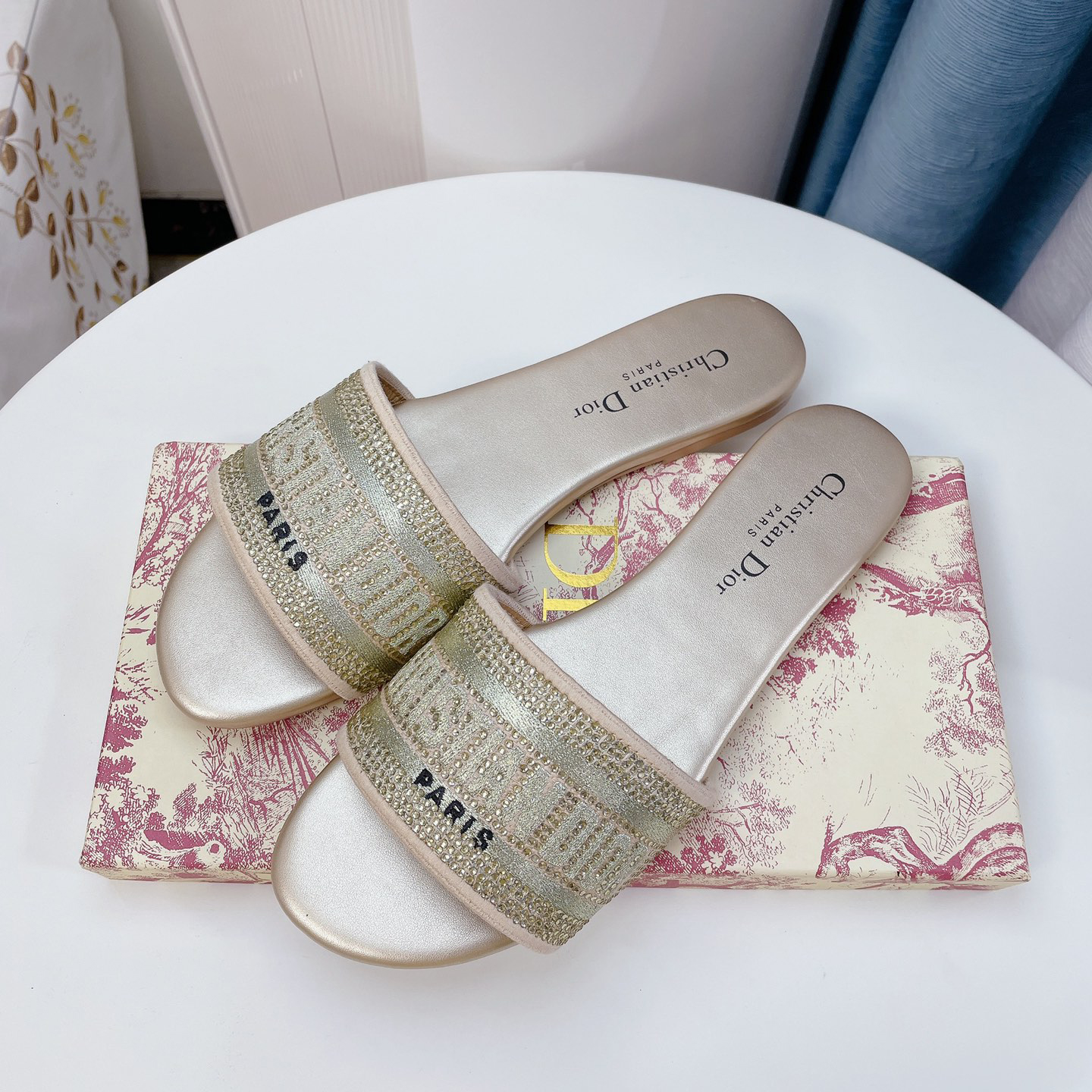 Dior Women Slides - FashionPlug