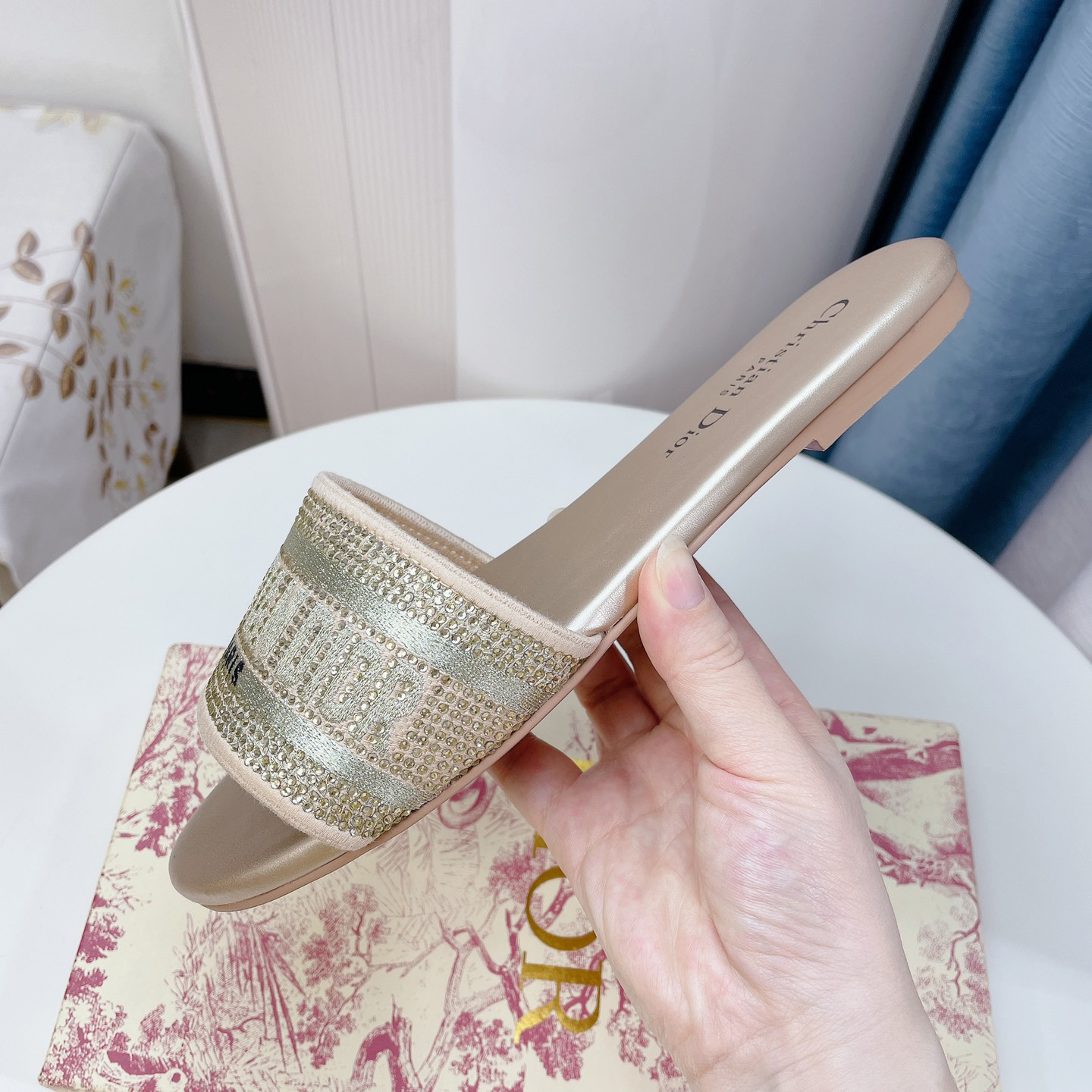 Dior Women Slides - FashionPlug
