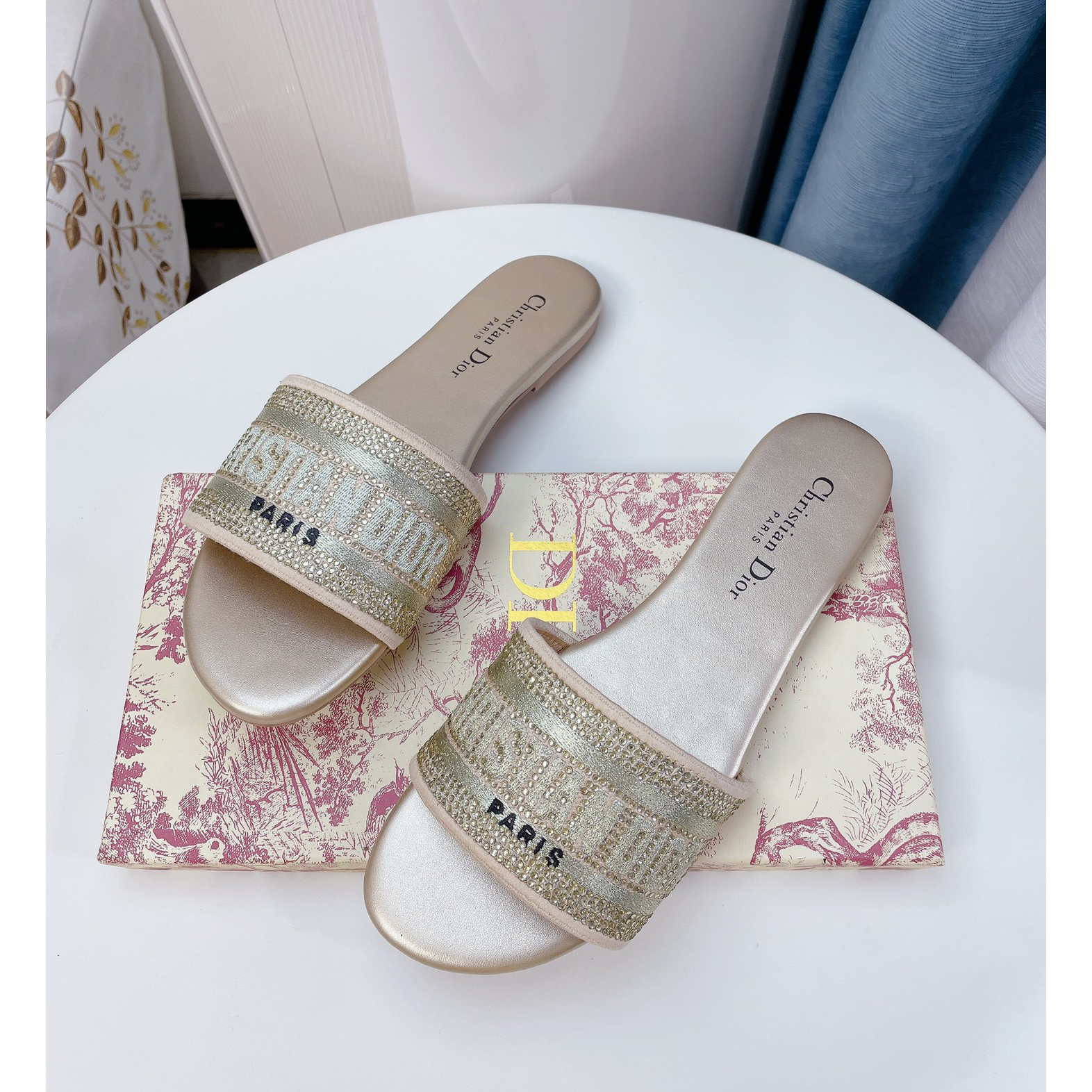 Dior Women Slides - FashionPlug