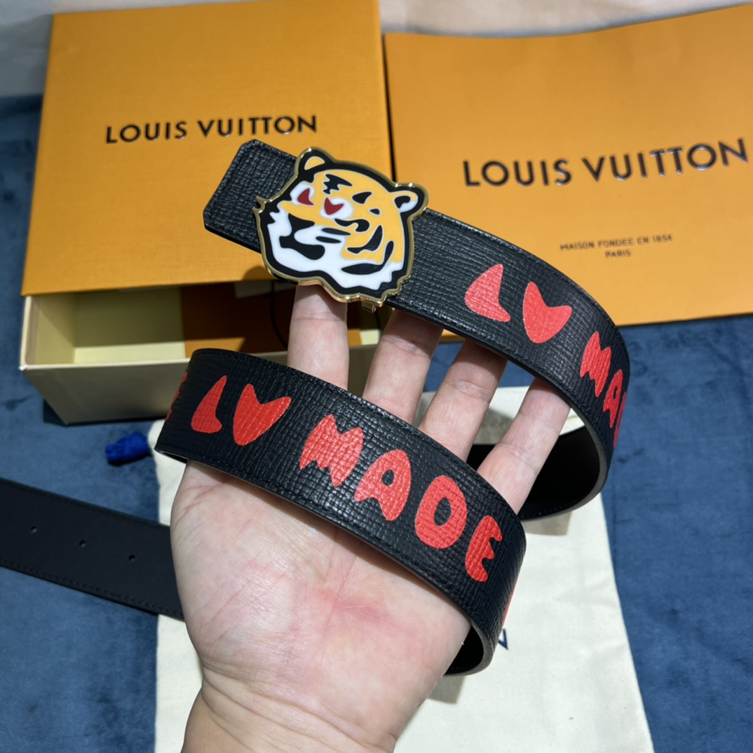Louis Vuitton Gradient Shape 40MM Reversible Belt - FashionPlug