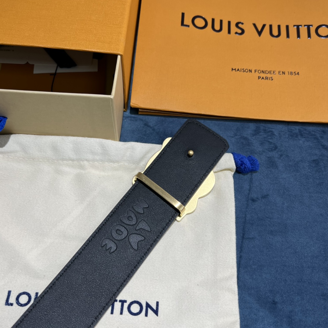 Louis Vuitton Gradient Shape 40MM Reversible Belt - FashionPlug