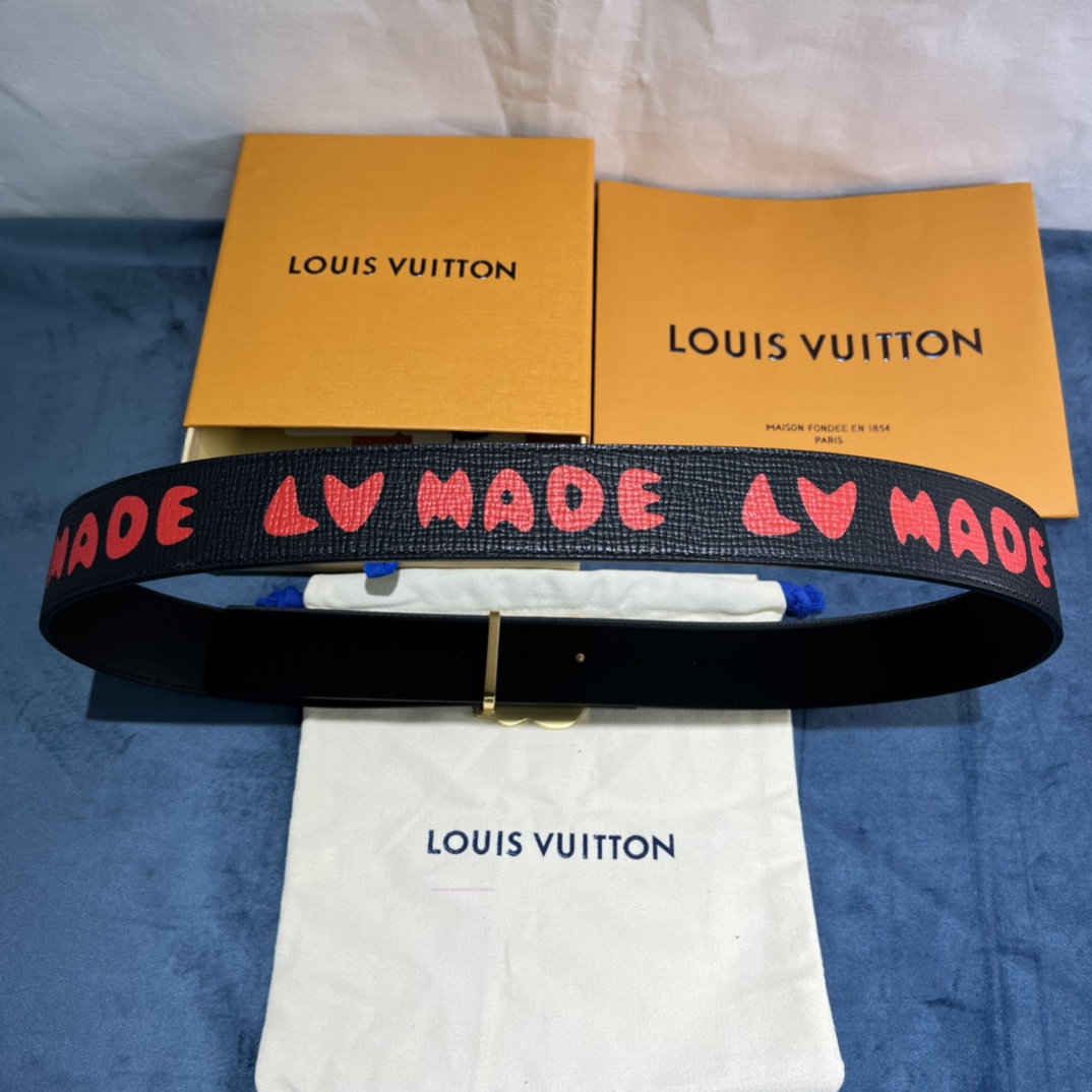 Louis Vuitton Gradient Shape 40MM Reversible Belt - FashionPlug