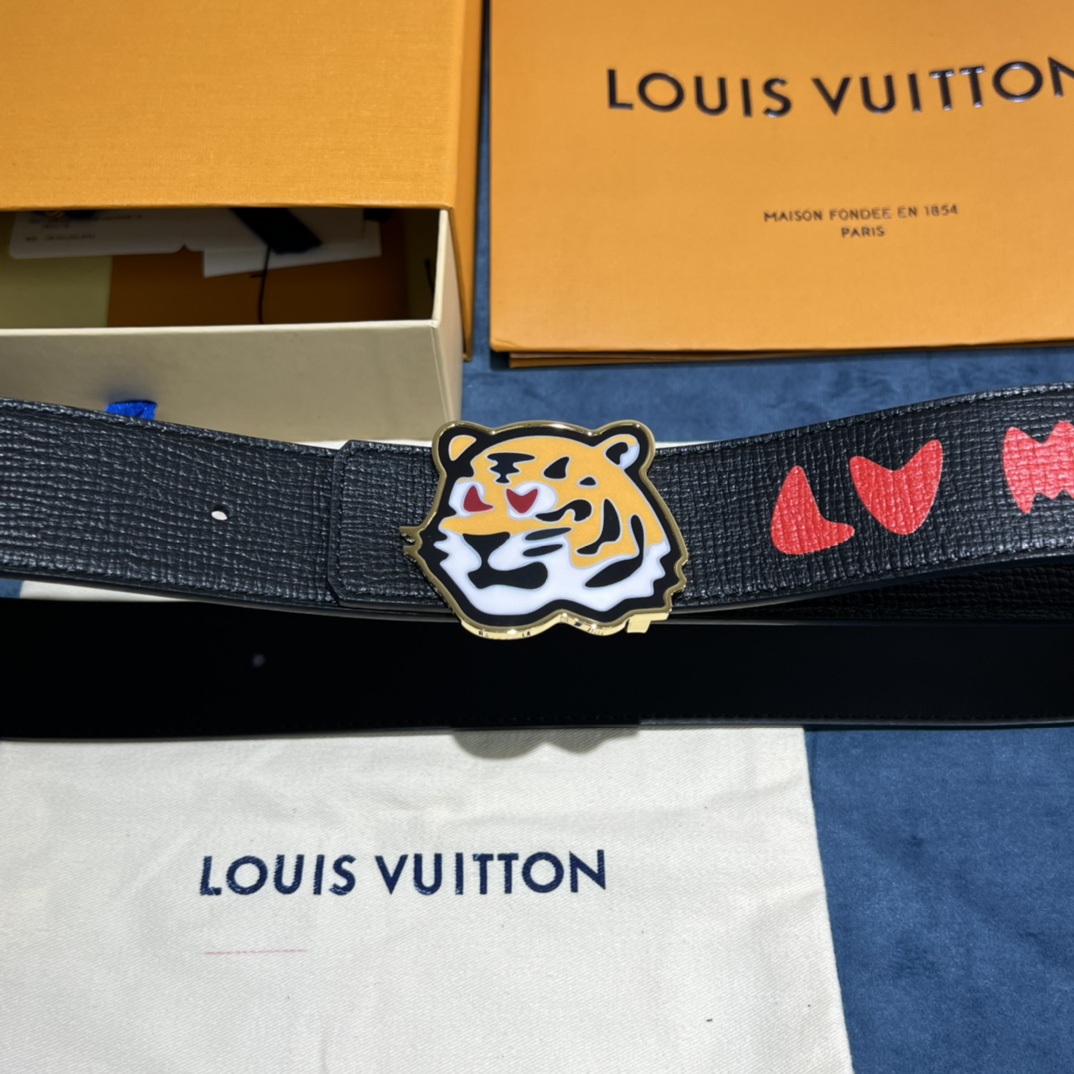 Louis Vuitton Gradient Shape 40MM Reversible Belt - FashionPlug