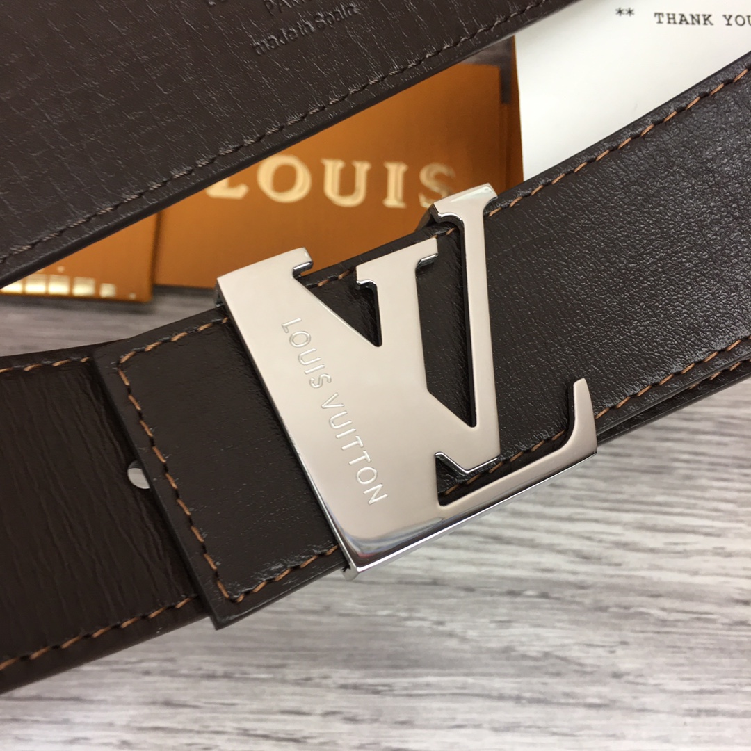Louis Vuitton Shape 40MM Reversible Belt - FashionPlug