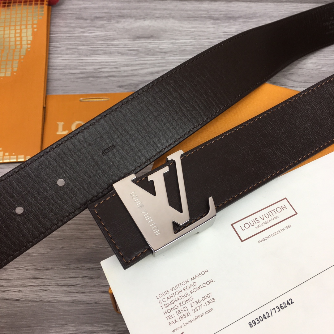 Louis Vuitton Shape 40MM Reversible Belt - FashionPlug