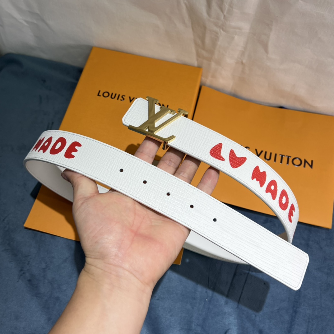 Louis Vuitton Gradient Shape 40MM Reversible Belt - FashionPlug