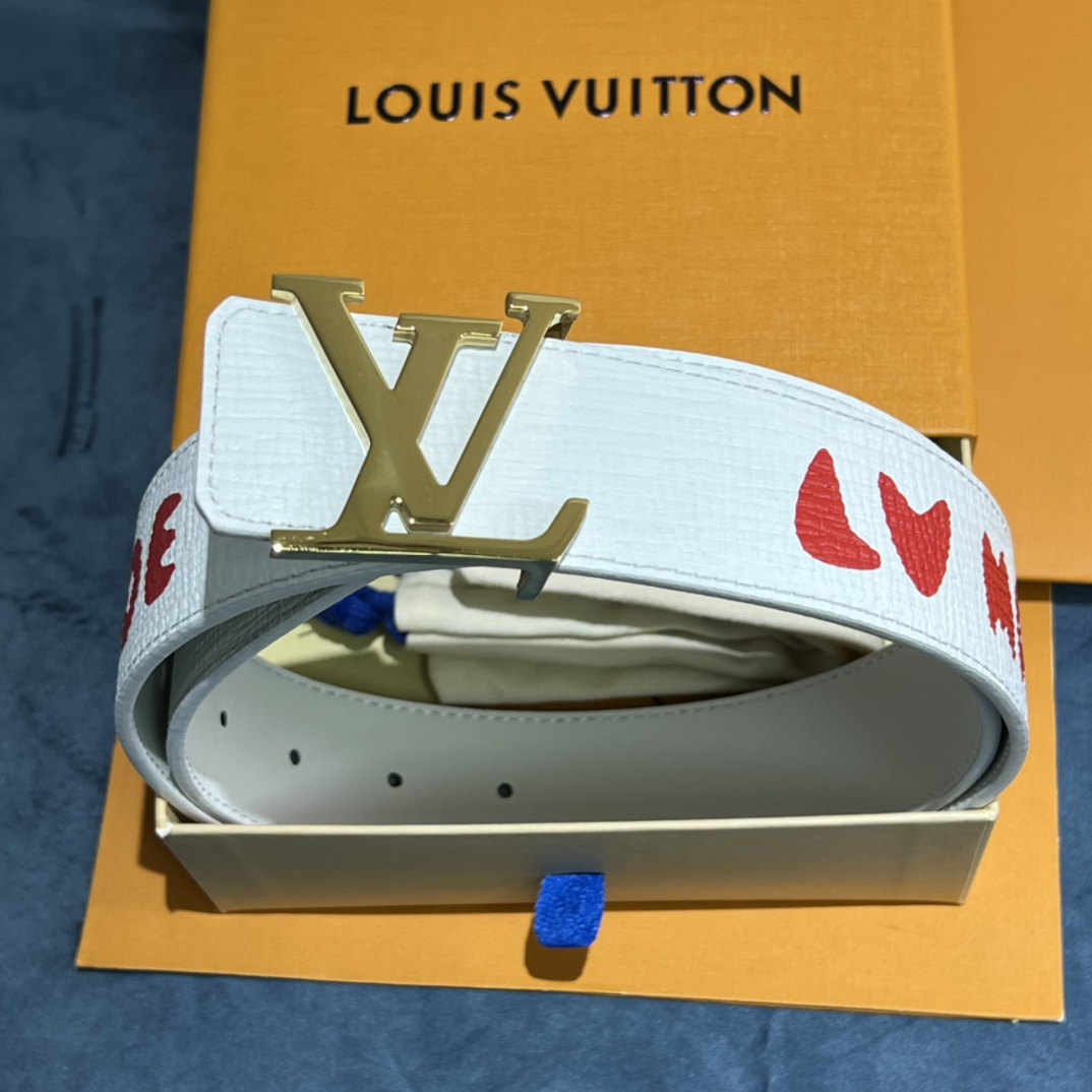 Louis Vuitton Gradient Shape 40MM Reversible Belt - FashionPlug