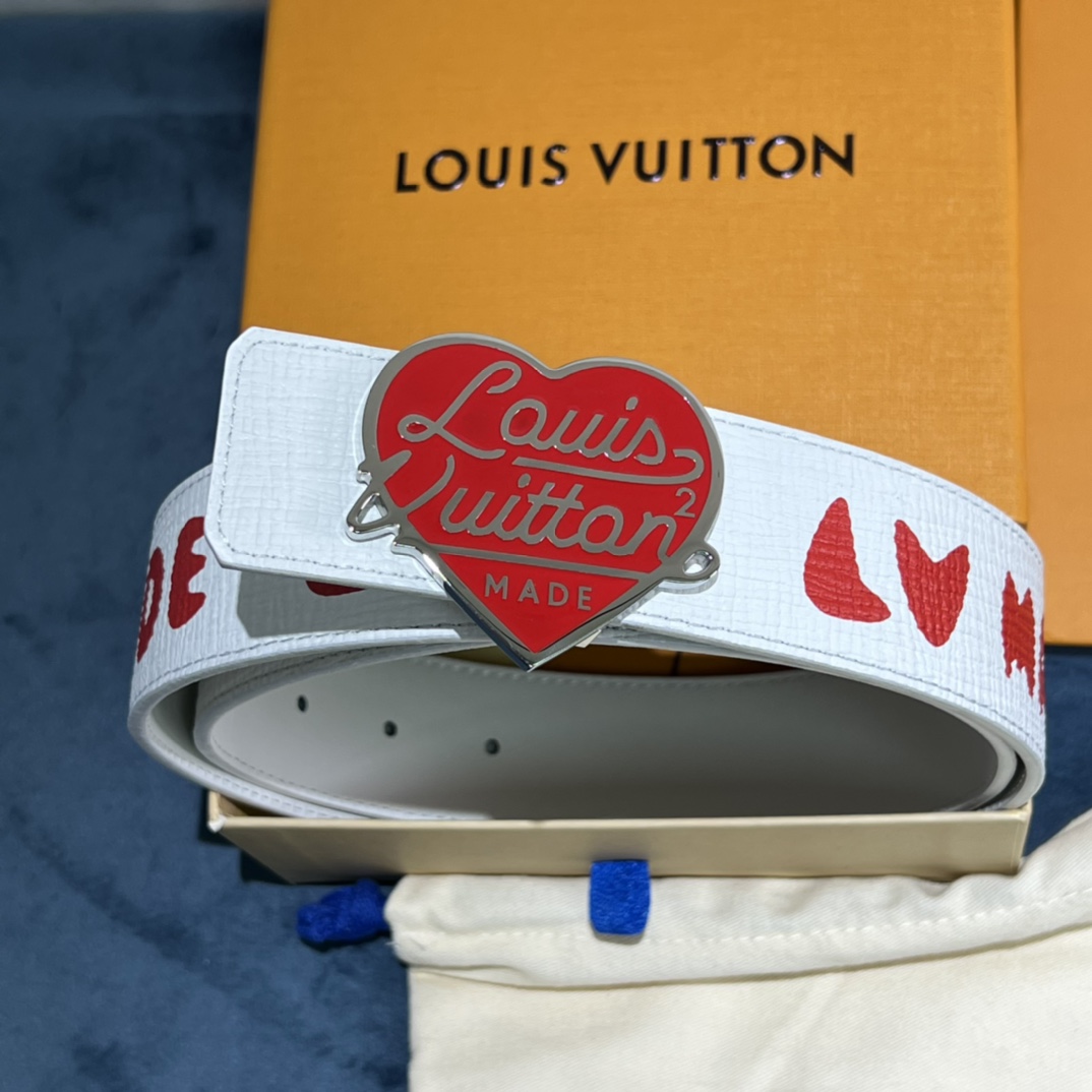 Louis Vuitton Gradient Shape 40MM Reversible Belt - FashionPlug