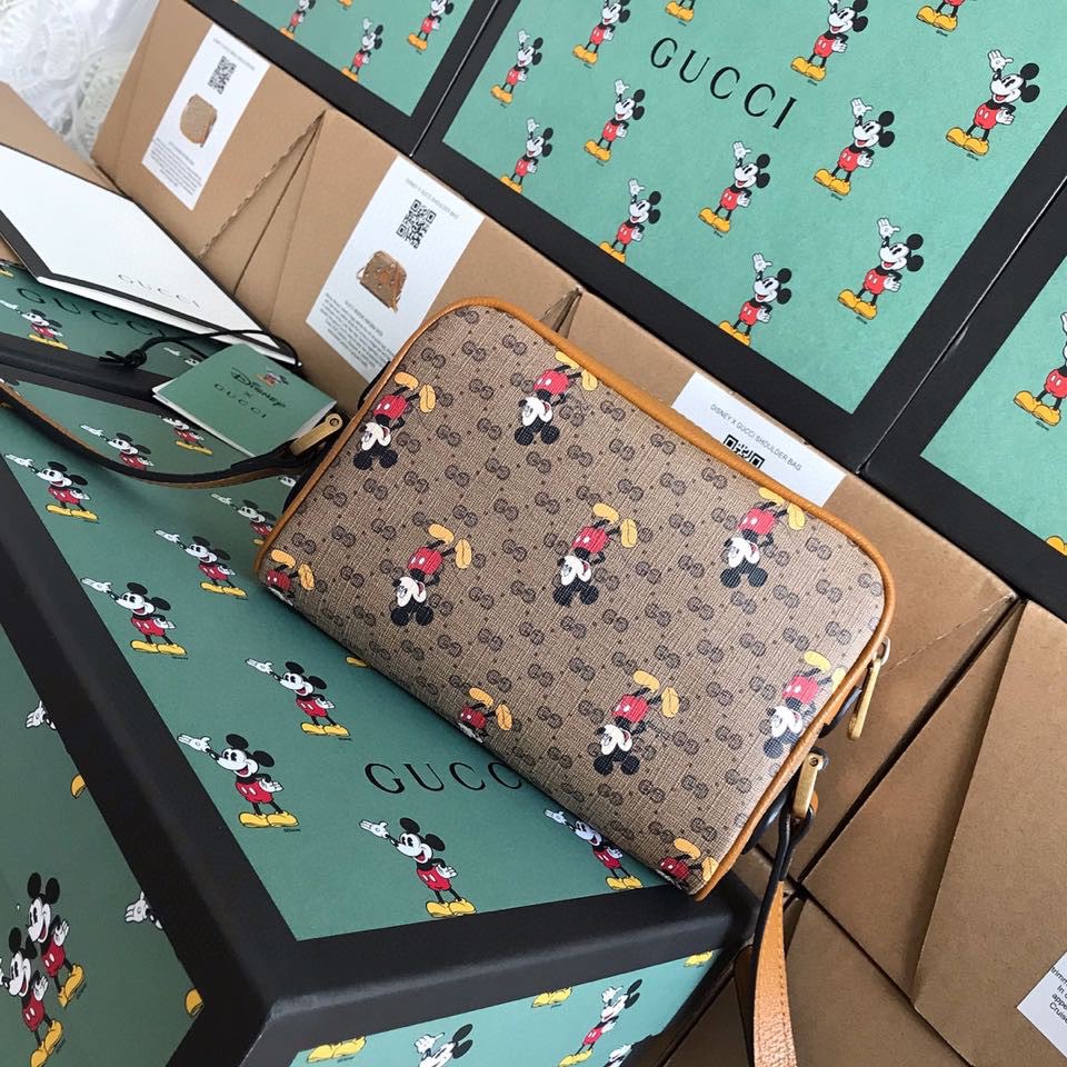 Gucci  GG Mickey  Shoulder Bag(17.5/12/5CM) - FashionPlug
