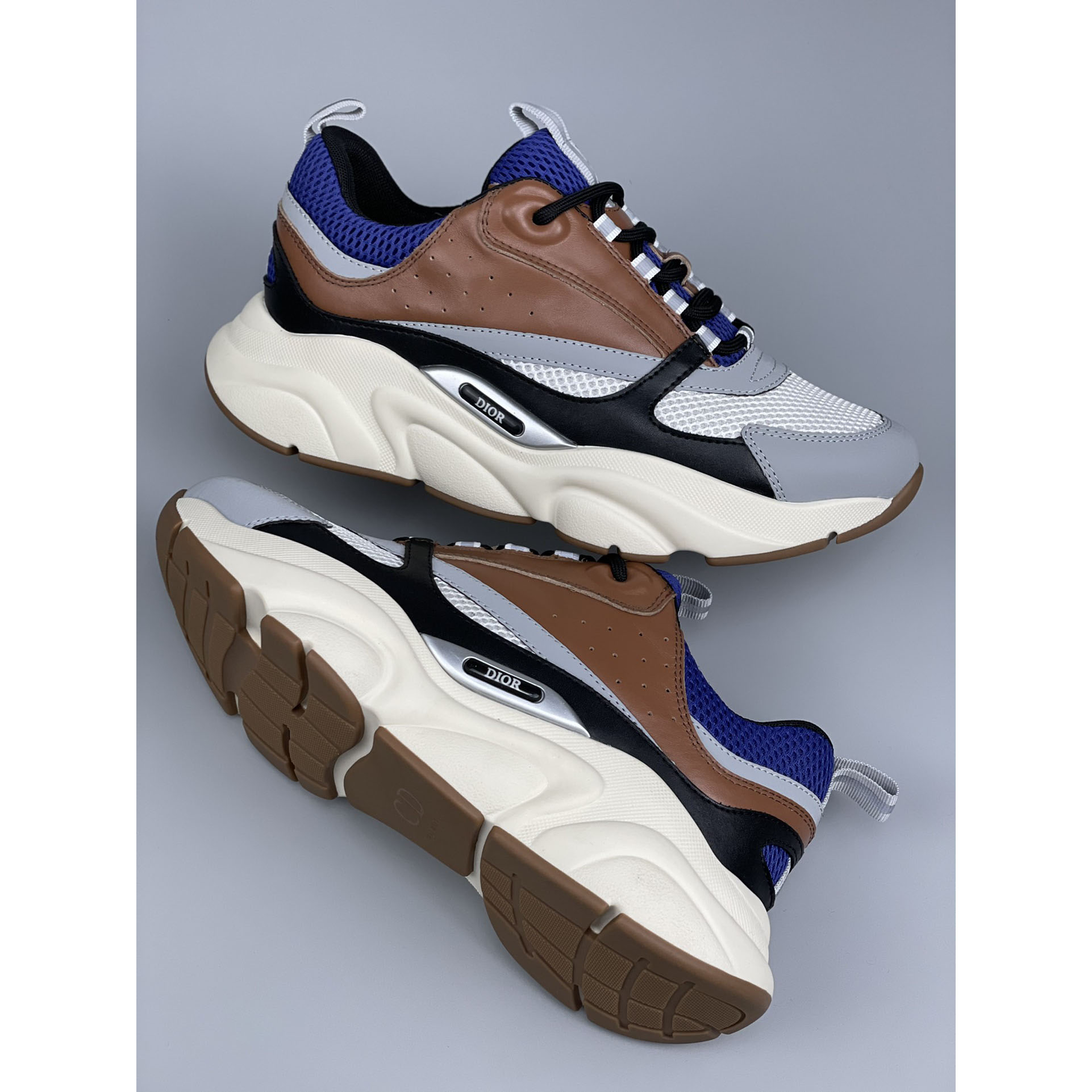 Dior B22 Sneaker  - FashionPlug
