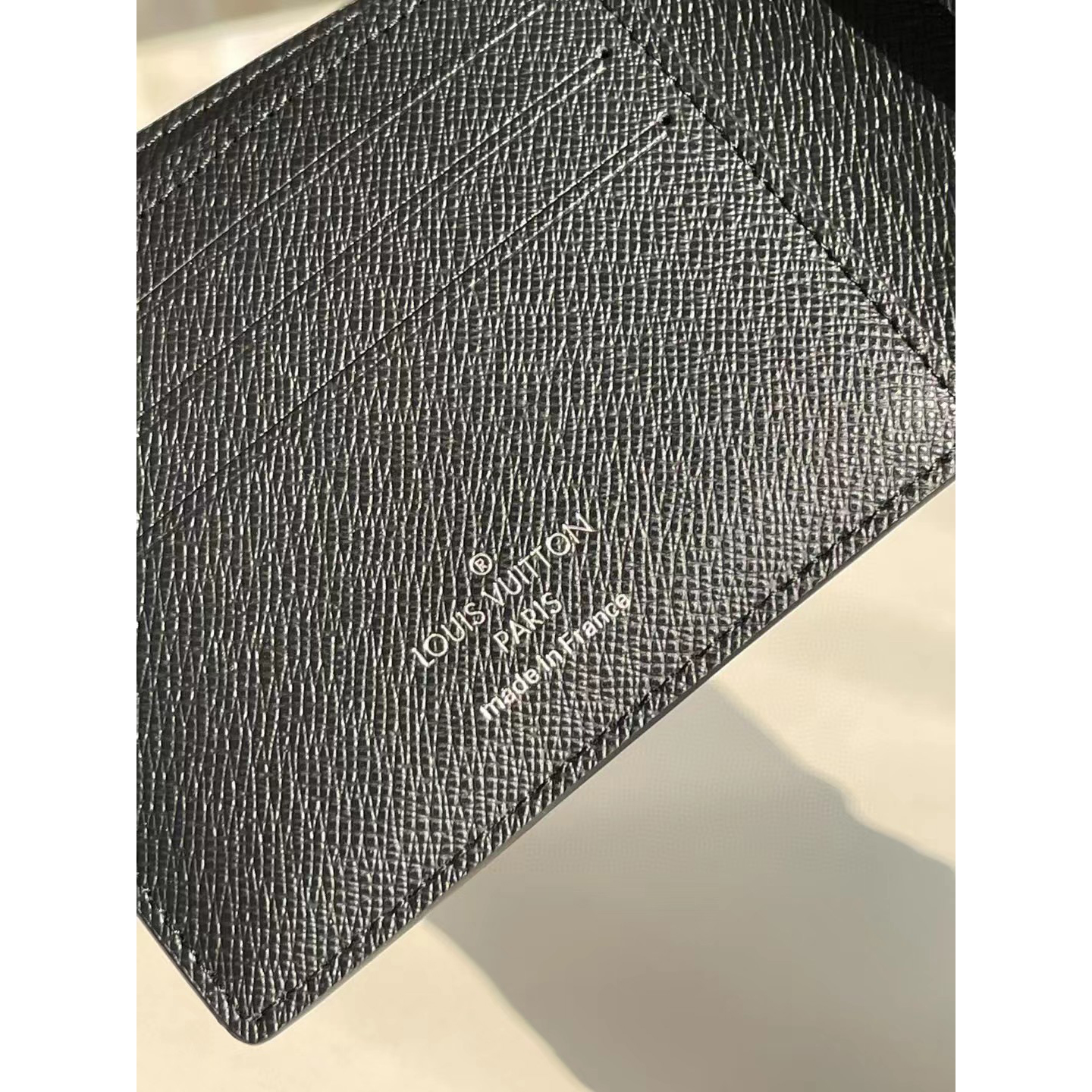 Louis Vuitton  Multiple Wallet(1.5-9-1.5cm) - FashionPlug