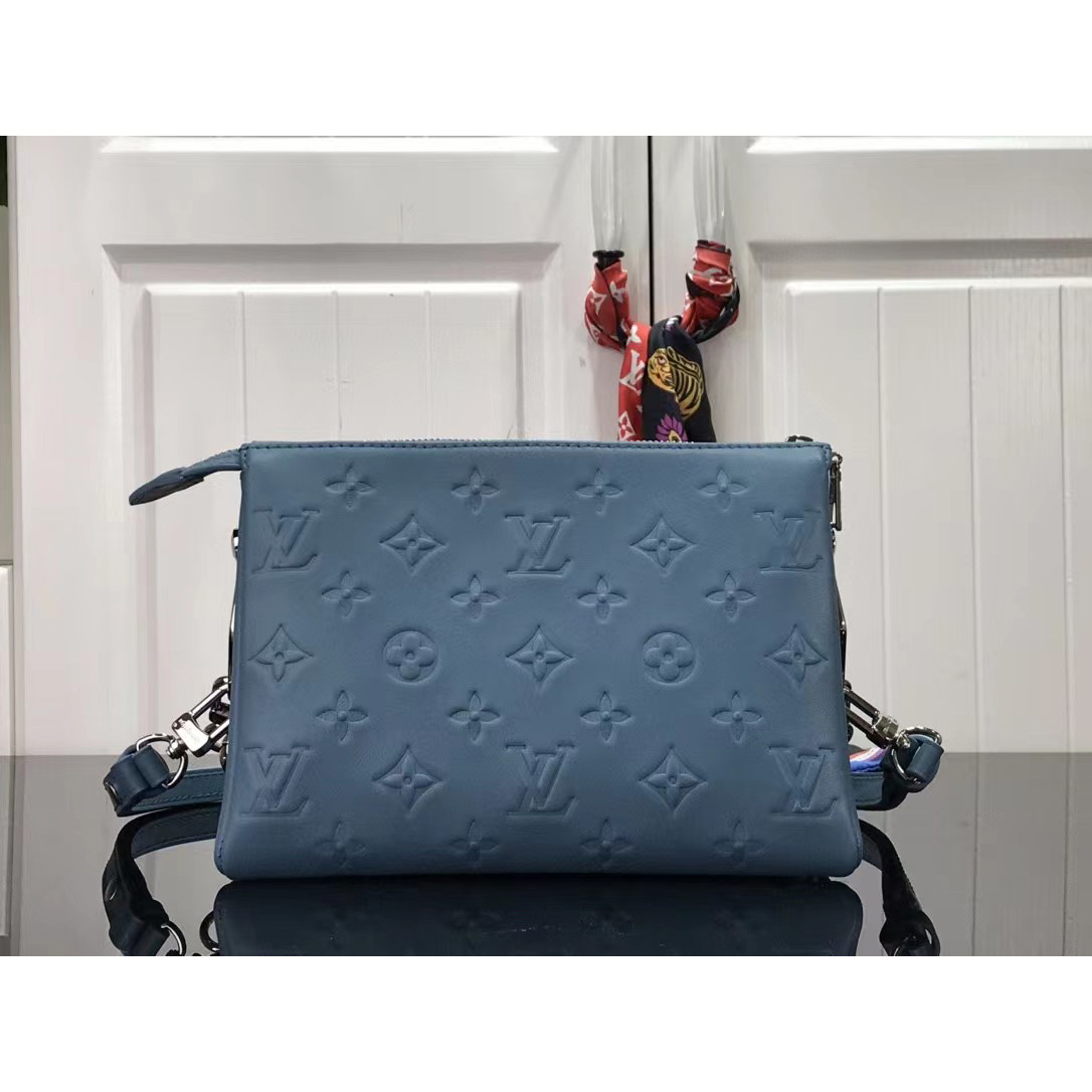 Louis Vuitton  Handbag （20 x 16 x 12cm） - FashionPlug