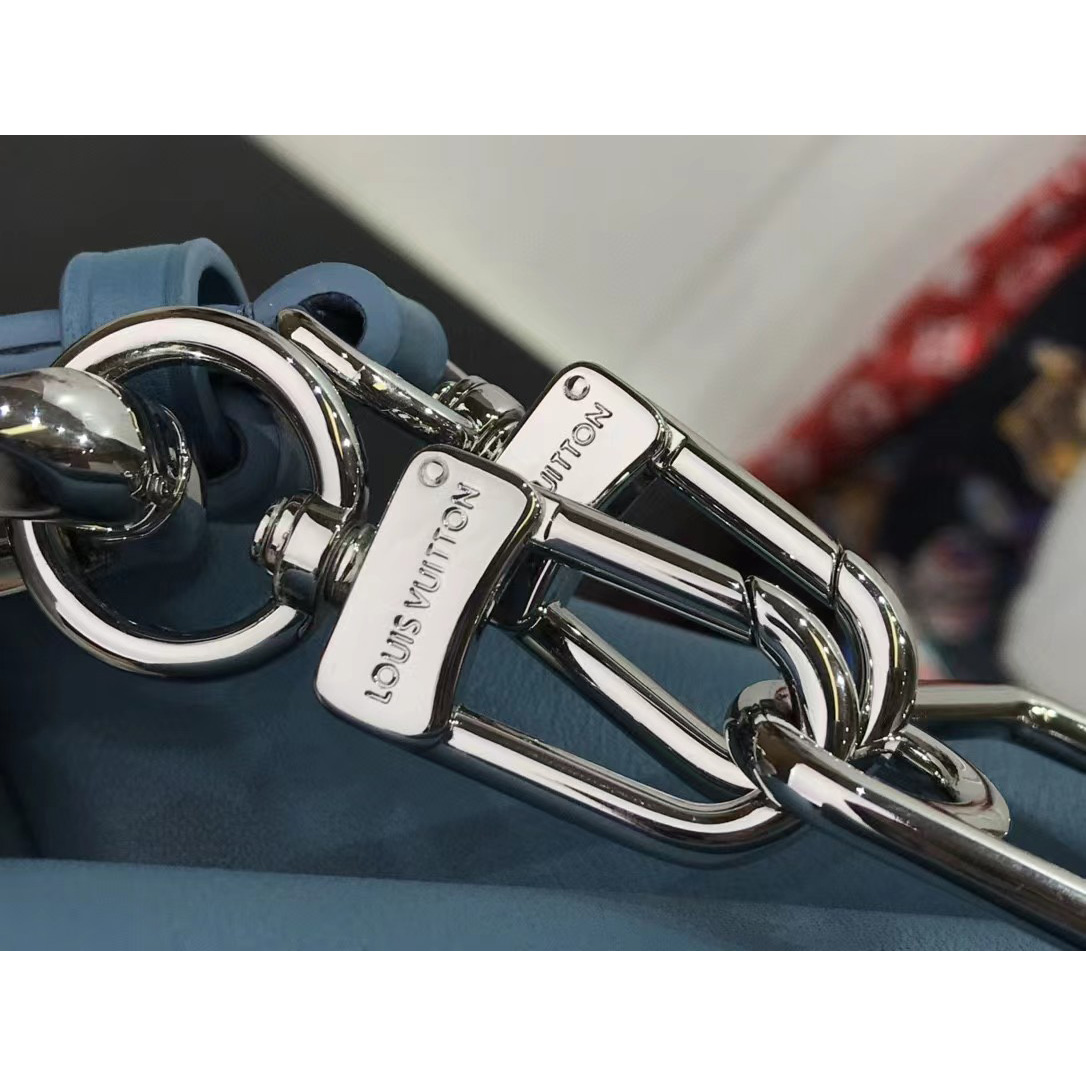 Louis Vuitton  Handbag （20 x 16 x 12cm） - FashionPlug
