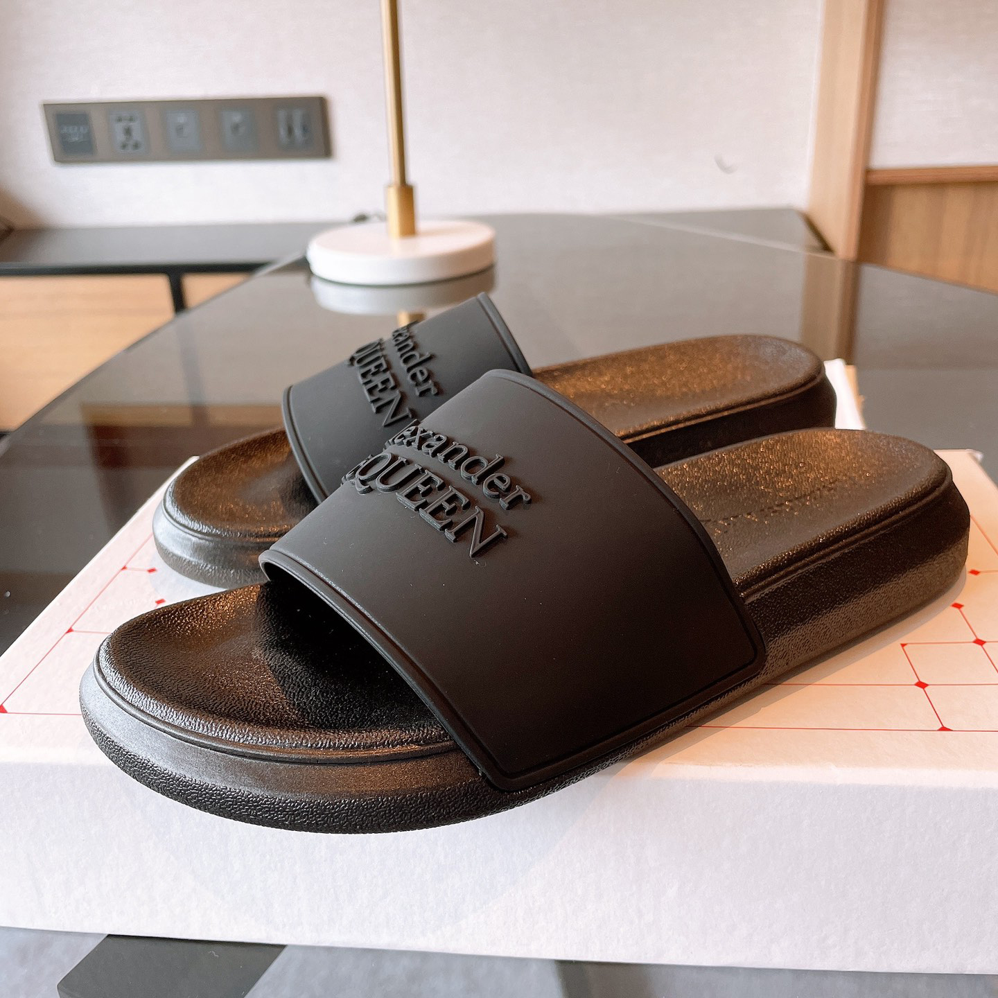 Alexander Mqueen   Slipper - FashionPlug