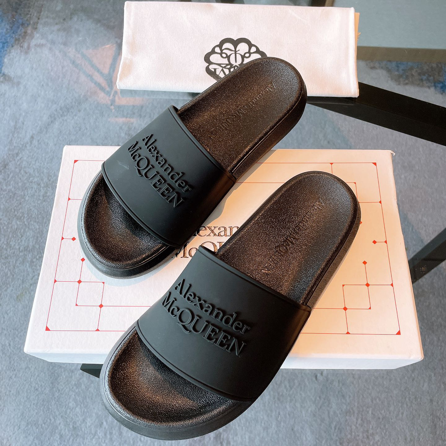 Alexander Mqueen   Slipper - FashionPlug