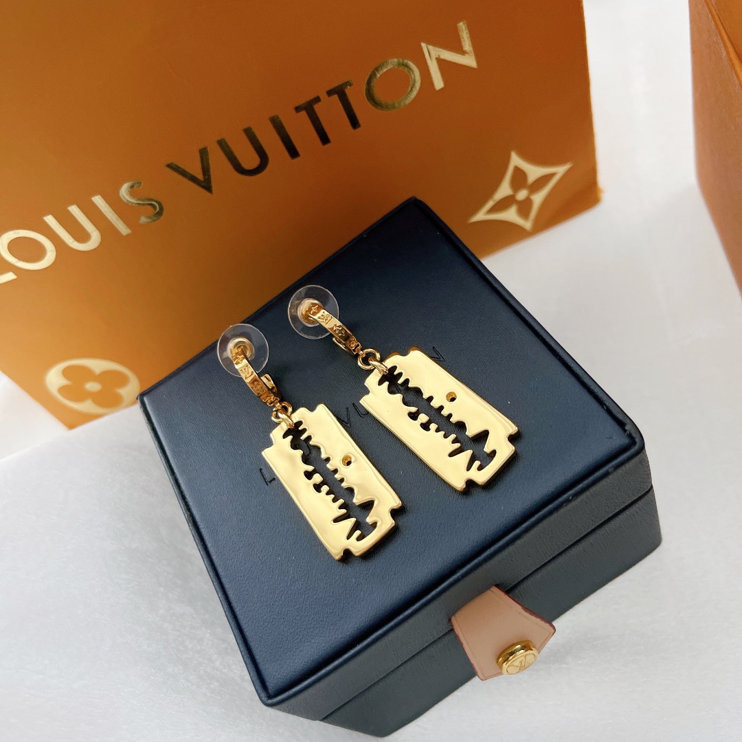 Louis Vuitton Earrings - FashionPlug
