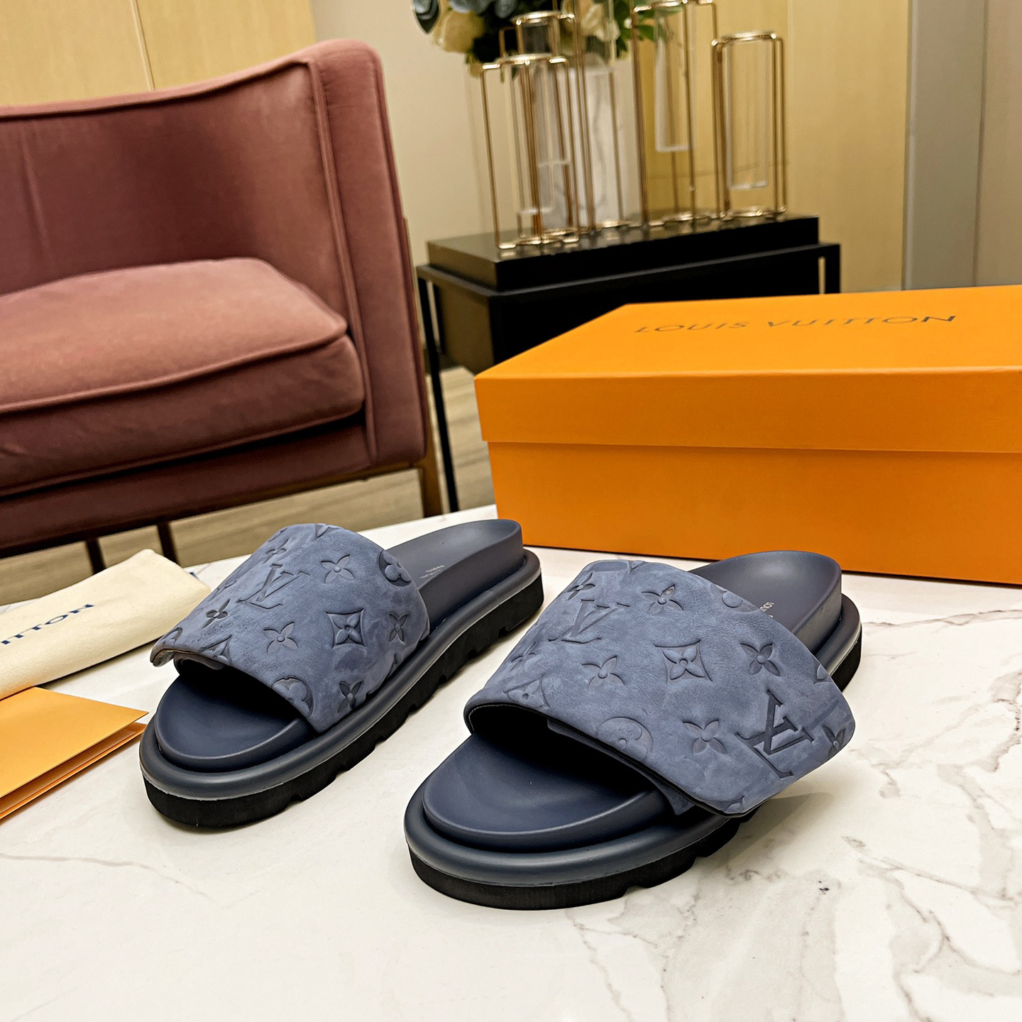 Louis Vuitton Pool Pillow Comfort Mules - FashionPlug