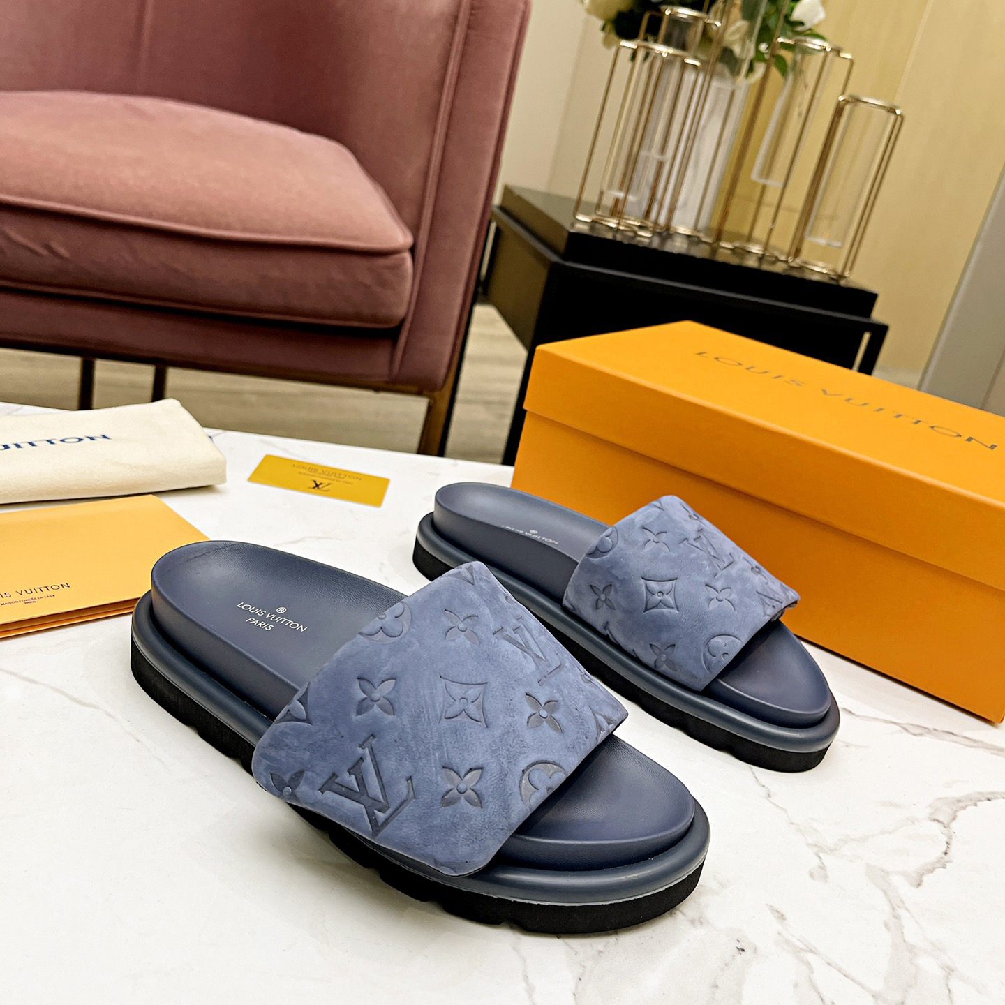 Louis Vuitton Pool Pillow Comfort Mules - FashionPlug