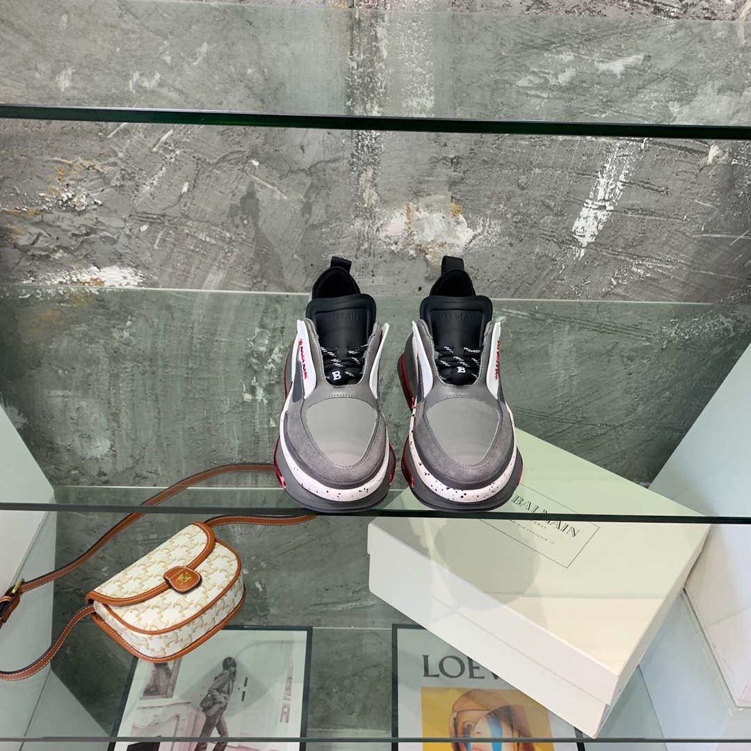 Balmain B-Bold Low-Top Sneakers - FashionPlug