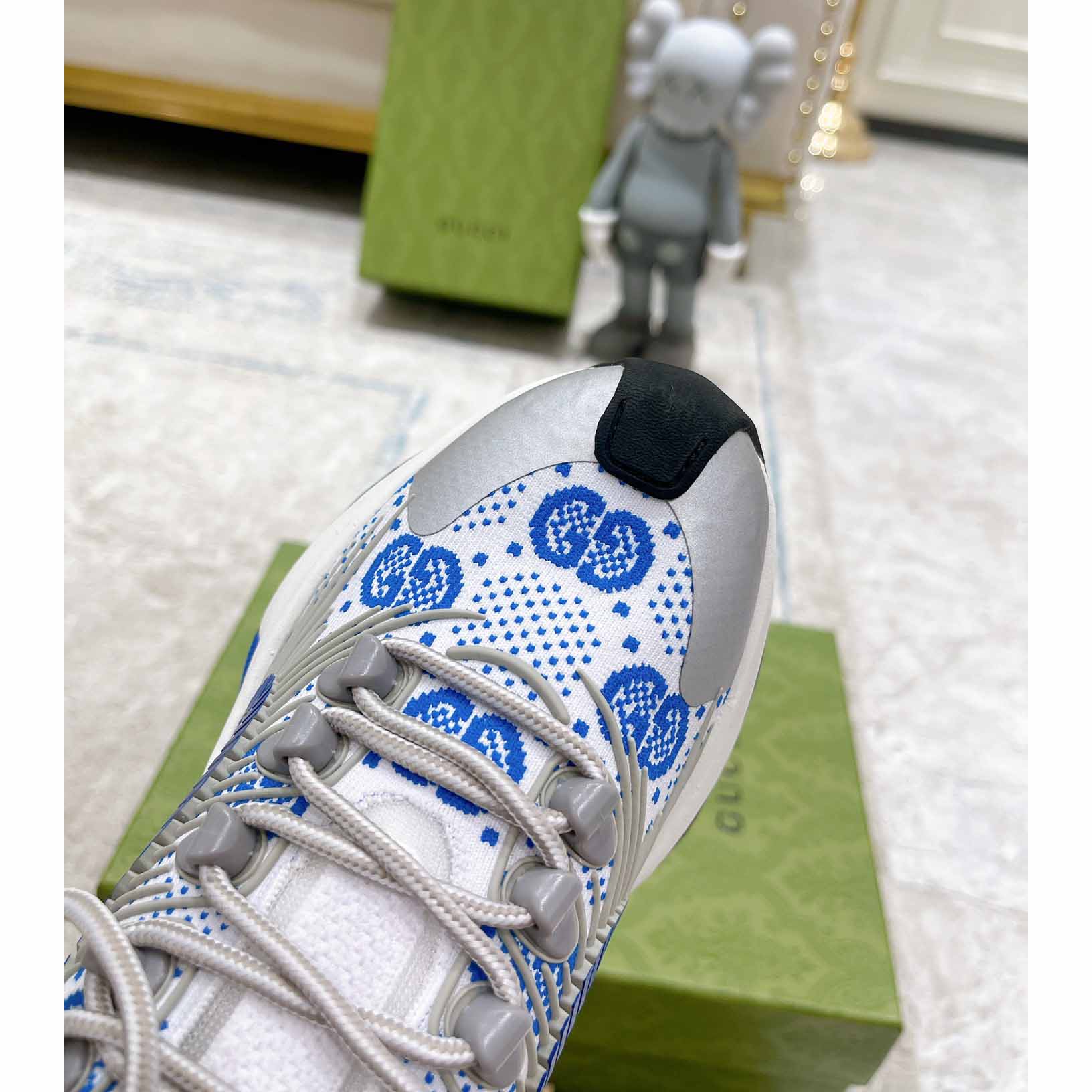 Gucci Run Sneaker  - FashionPlug