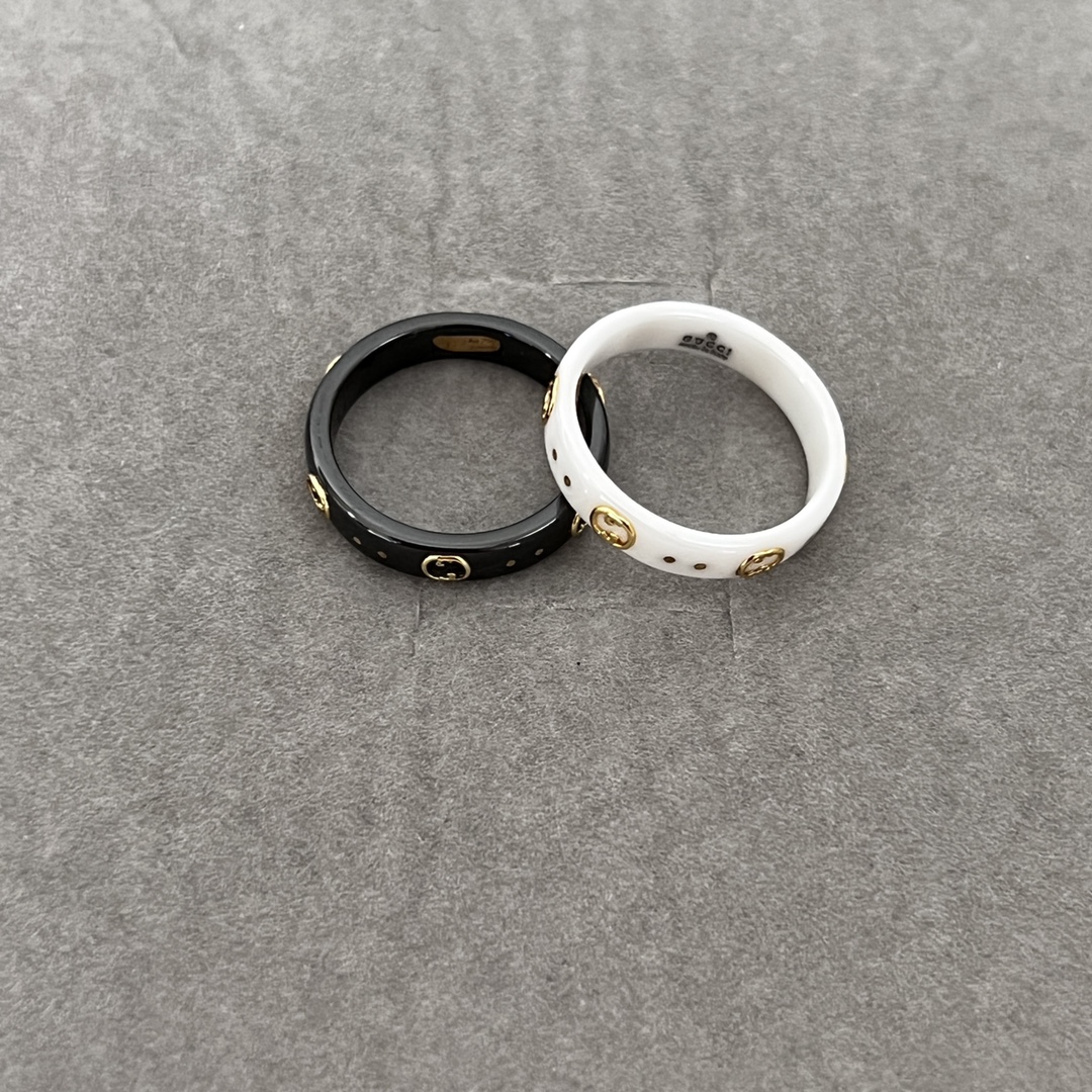 Gucci Icon Ring 18k With Interlocking G In Black - FashionPlug