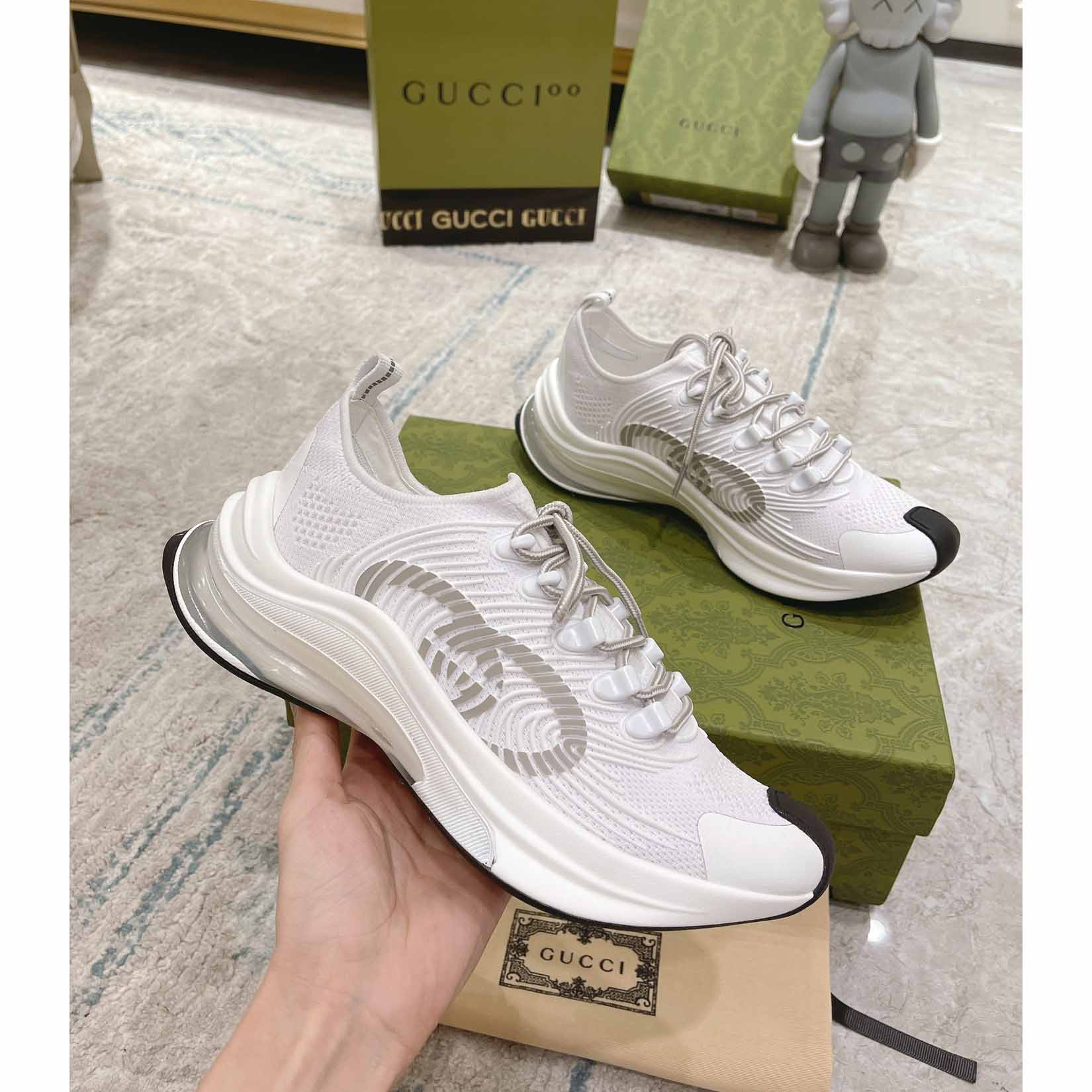 Gucci Run Sneaker  - FashionPlug