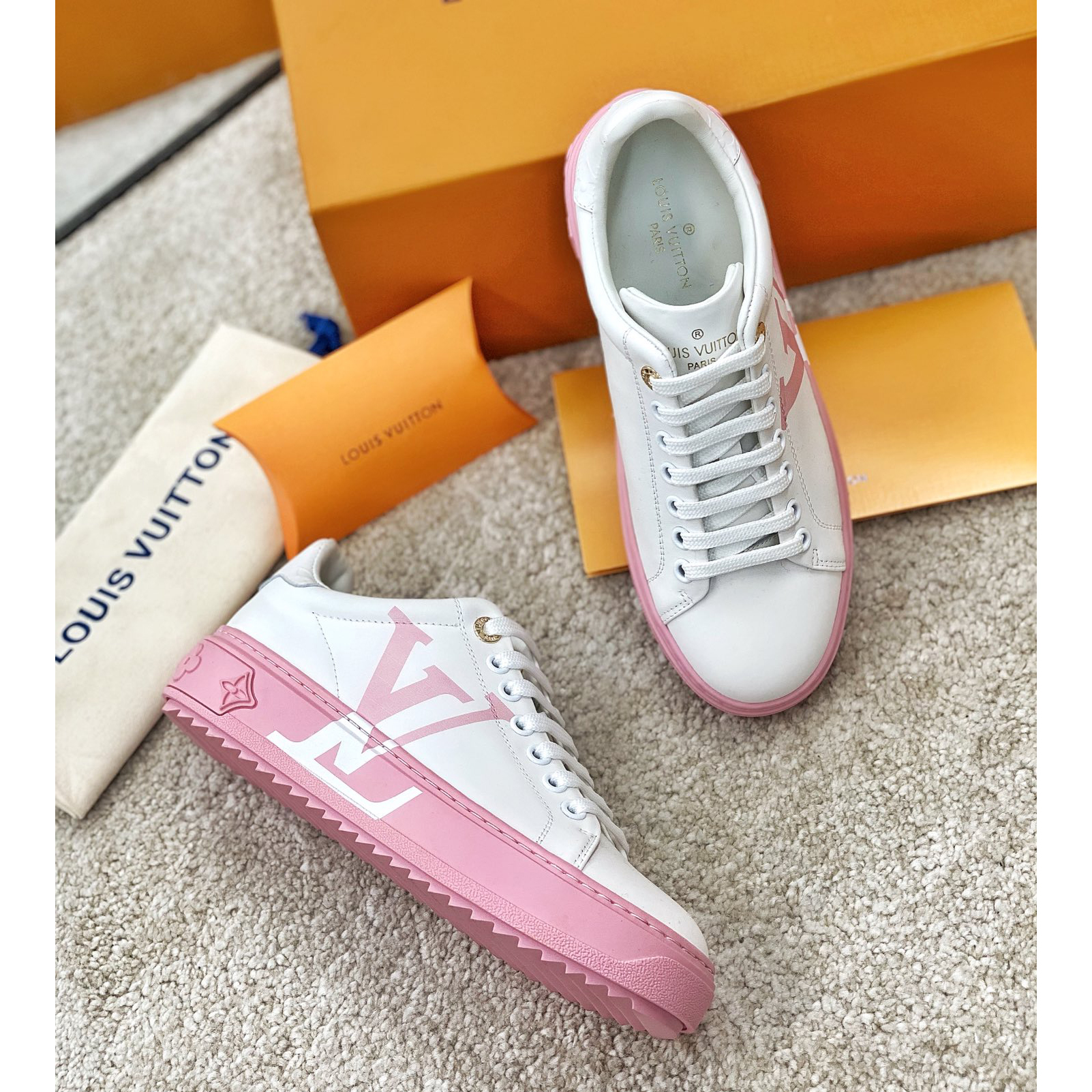 Louis Vuitton Charlie  Sneaker - FashionPlug