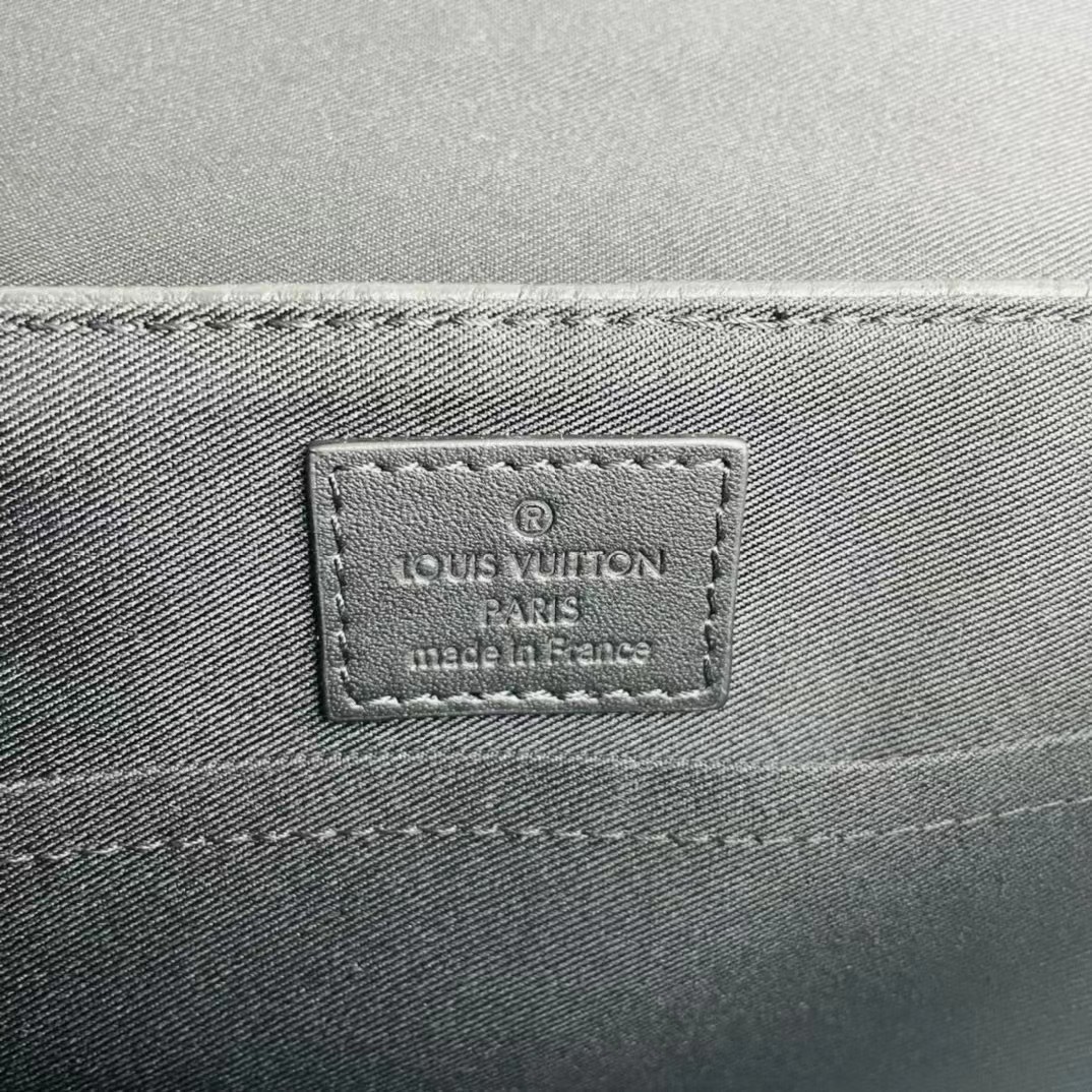 Louis Vuitton TSac Messenger Trunk (24-18-5.5CM） - FashionPlug