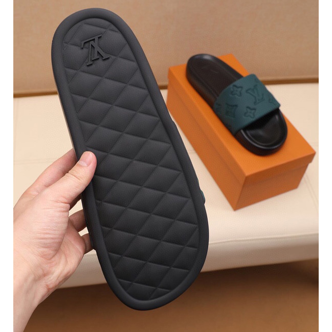 Louis Vuitton Monogram Slippers - FashionPlug