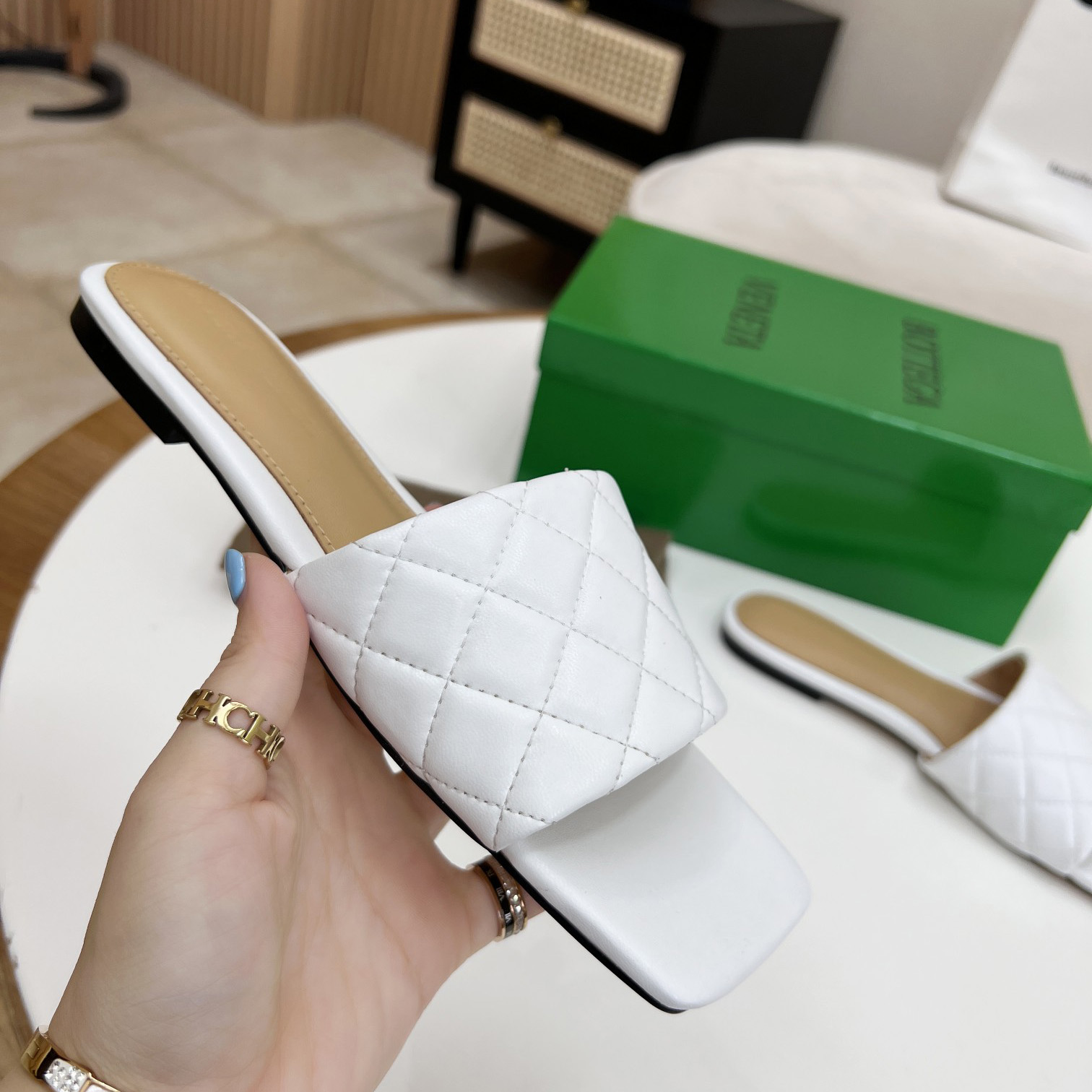 Bottega Veneta Padded Leather Sandals - FashionPlug