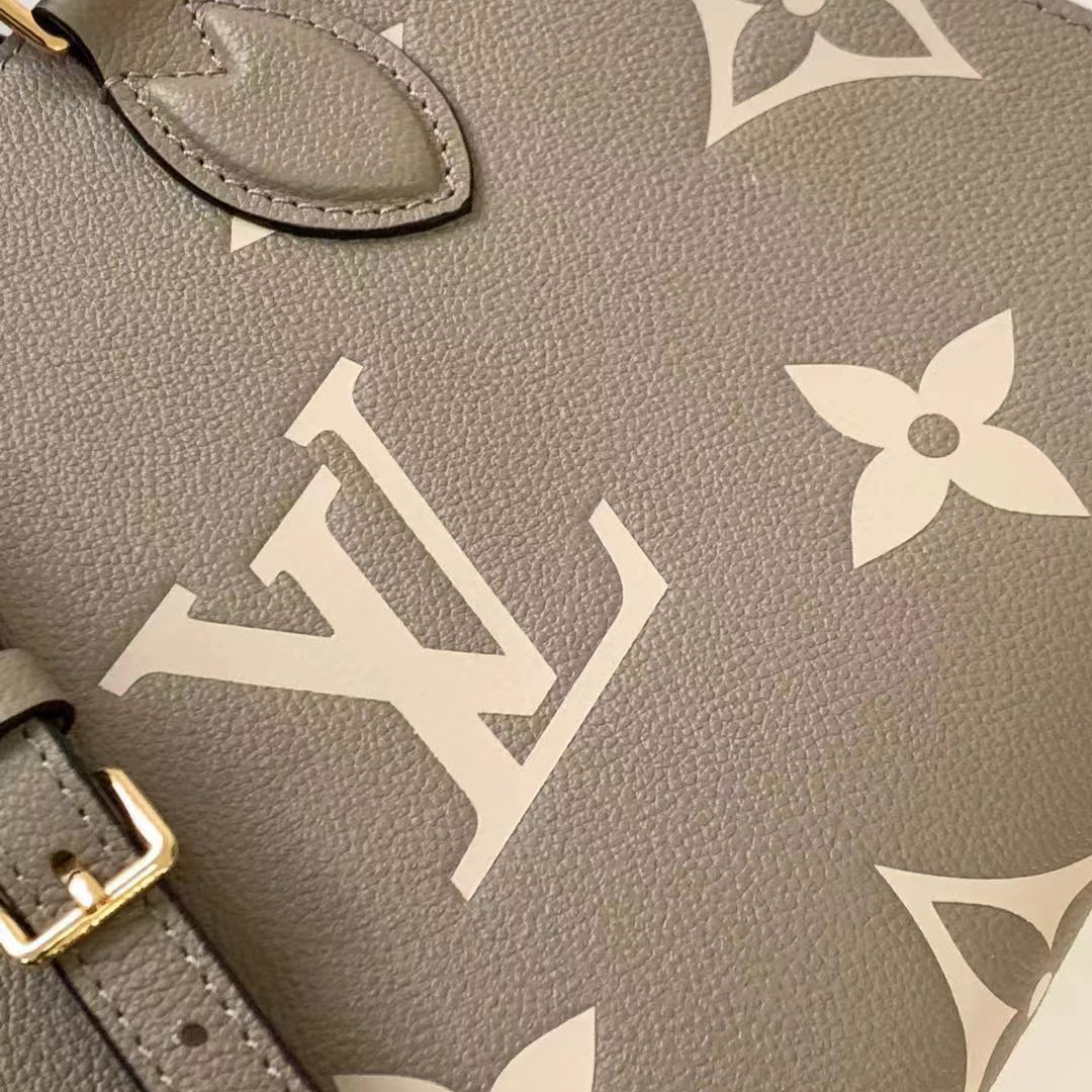 Louis Vuitton Onthego PM Monogram Handbag(25-19-11.5cm)   M45779 - FashionPlug