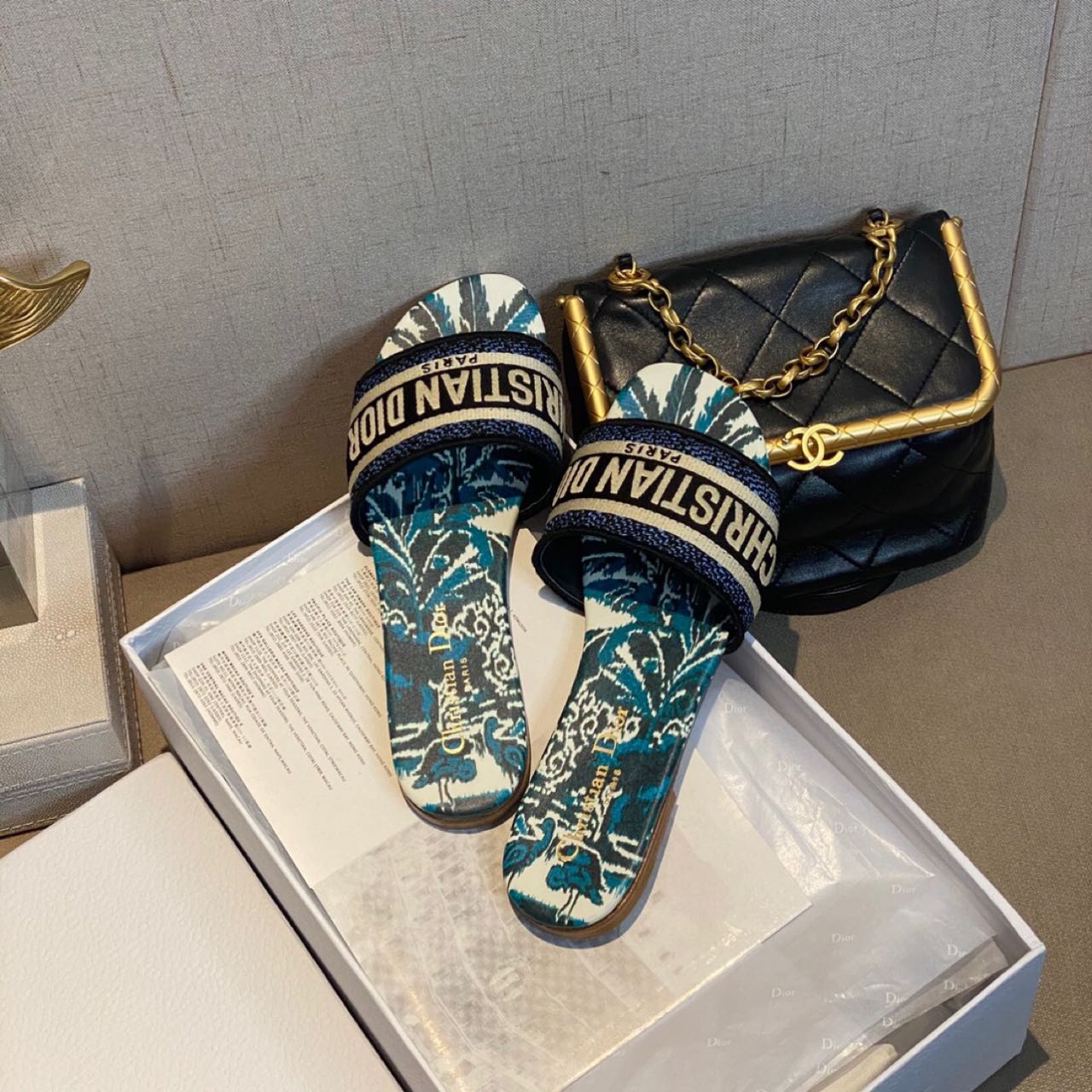 Dior Women Slides - FashionPlug