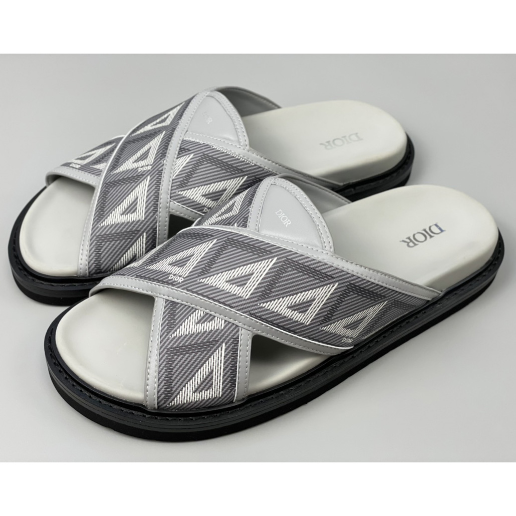 Dior Aqua Male Sandal - FashionPlug