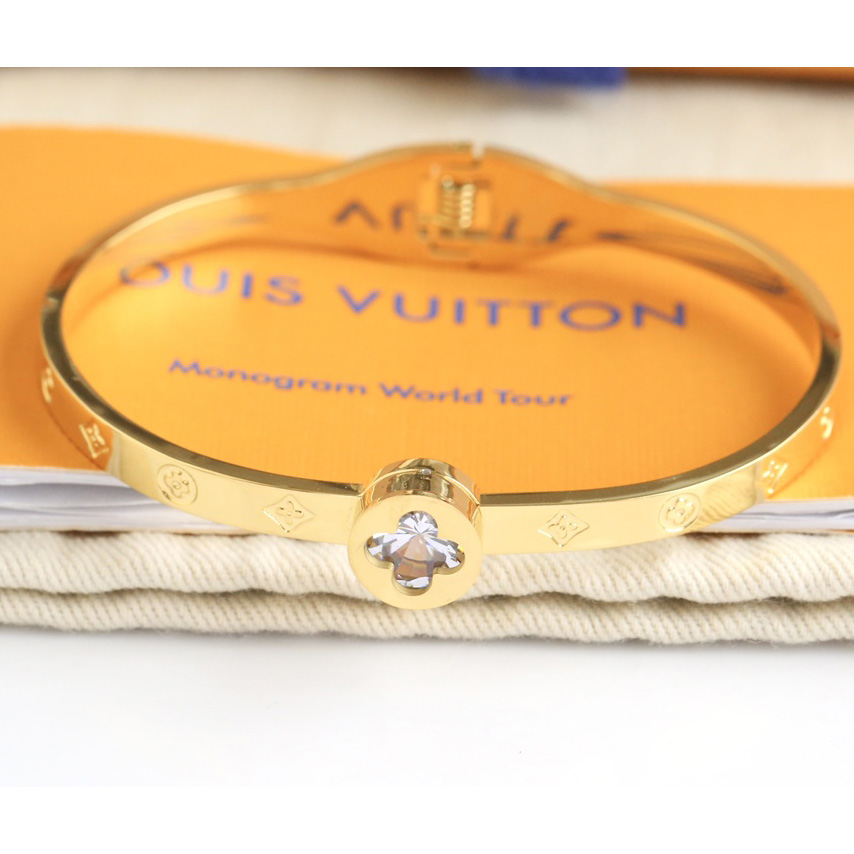 Louis Vuitton Bracelet - FashionPlug