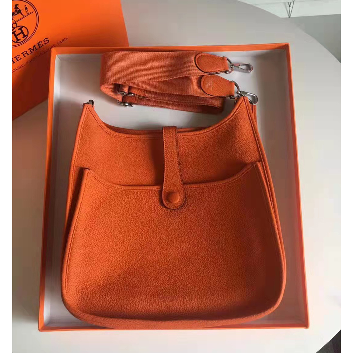 Hermes Shoulder Bag （28-30-9CM） - FashionPlug