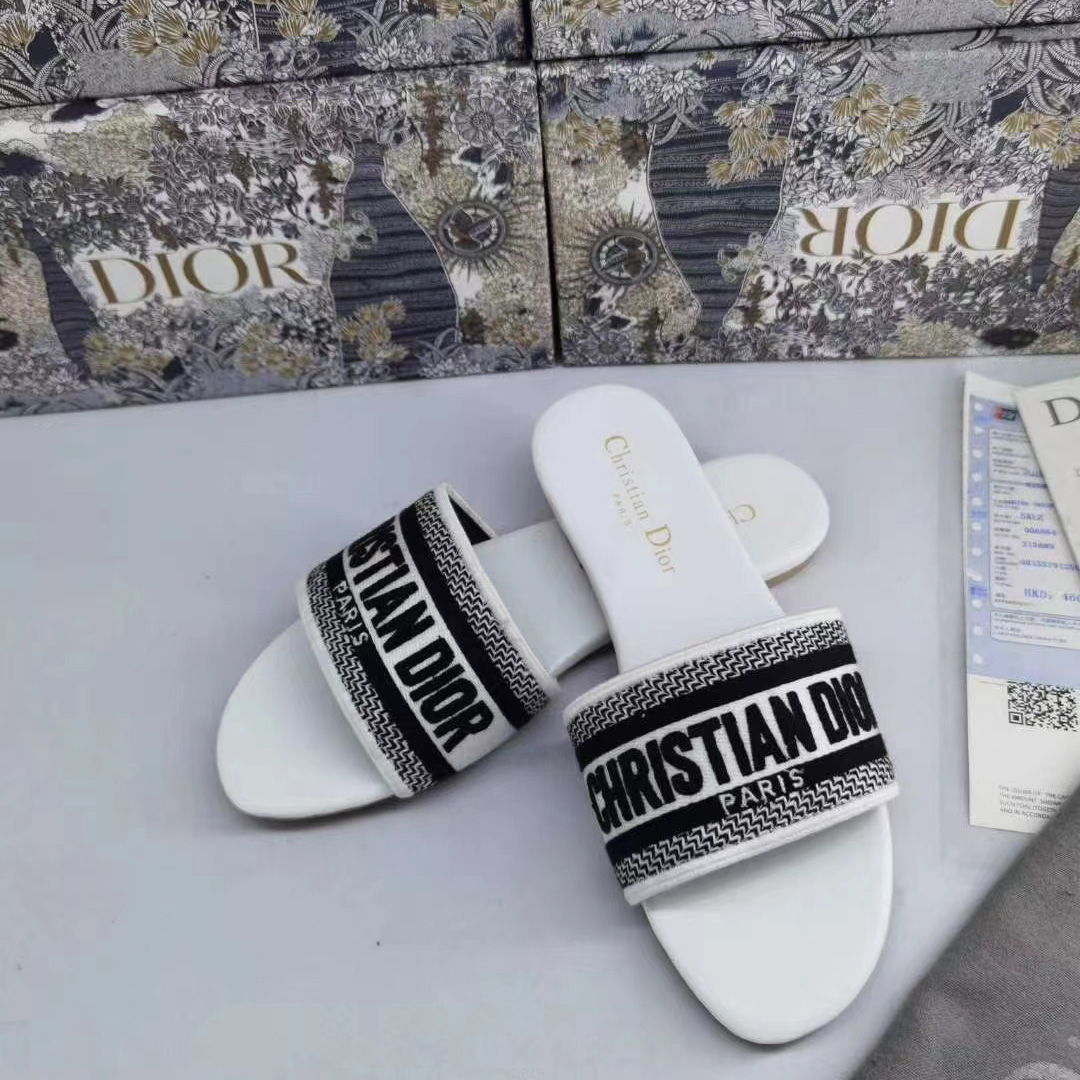 Dior Women Slides - FashionPlug