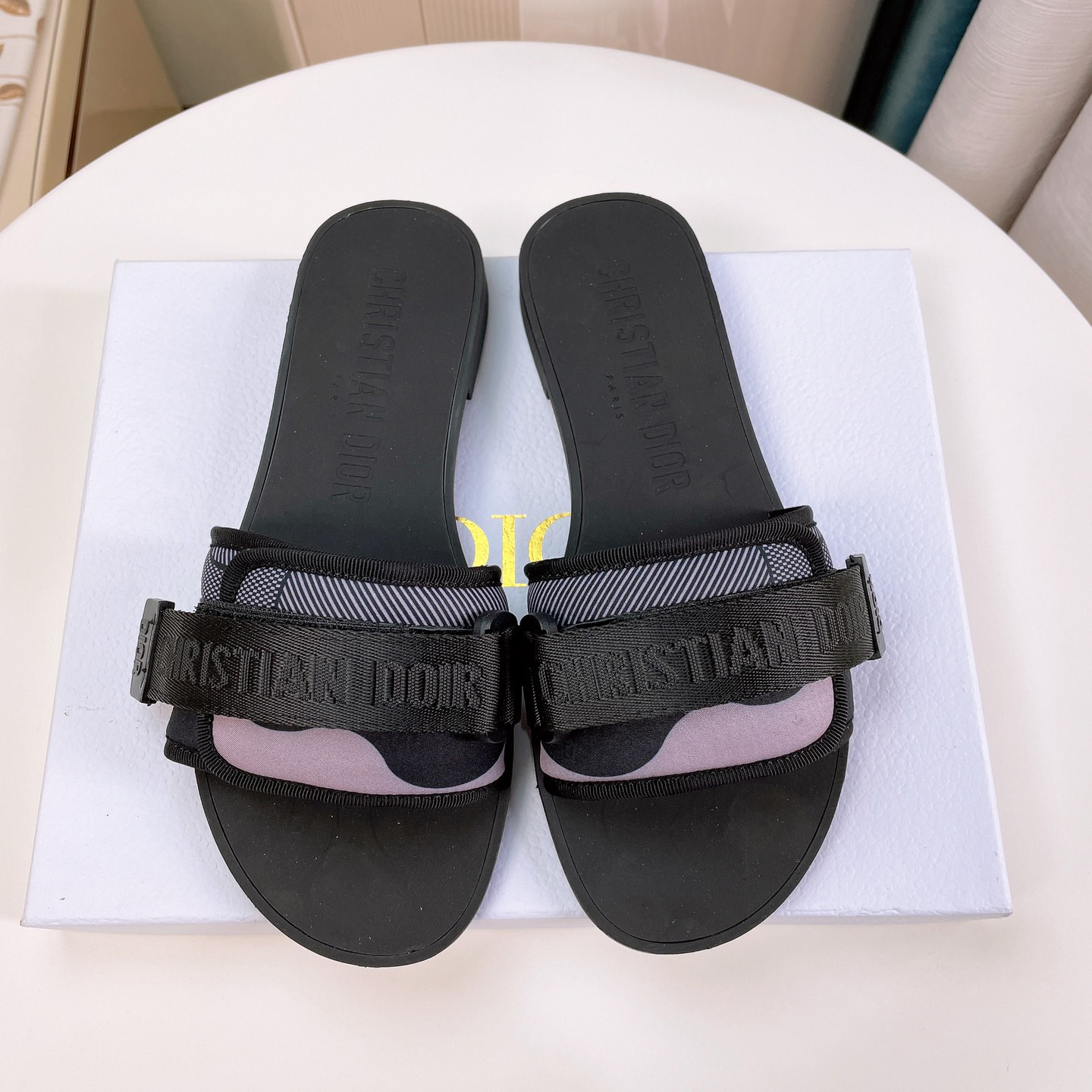 Dior Women Slides - FashionPlug