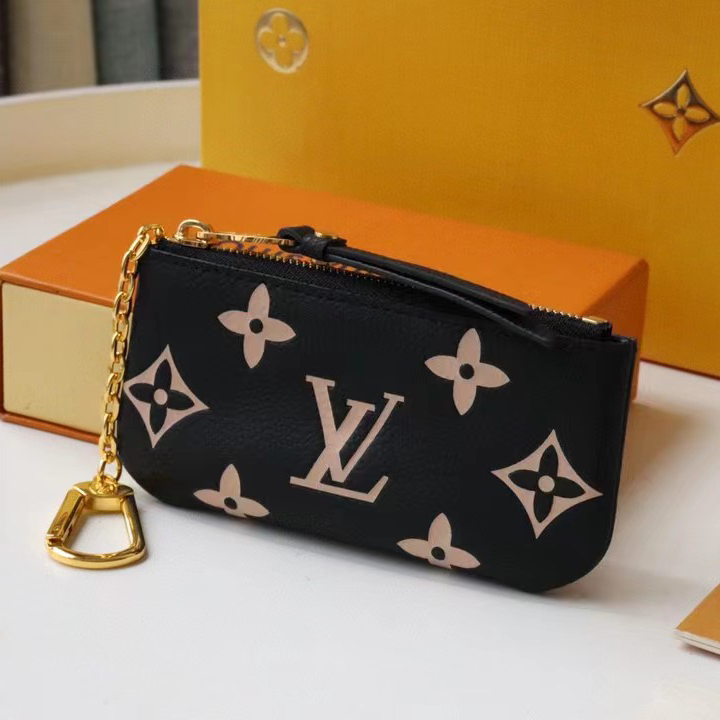 Louis Vuitton Key Pouch(13.5-7-1.5cm) - FashionPlug