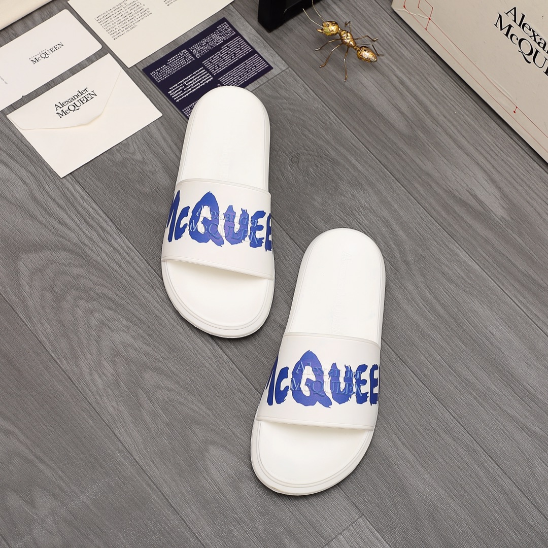 Alexander Mqueen Logo Slipper - FashionPlug
