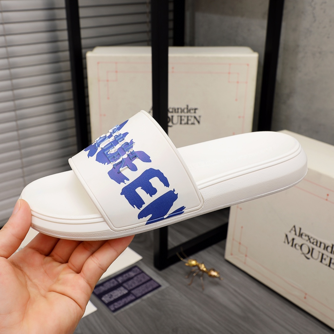 Alexander Mqueen Logo Slipper - FashionPlug