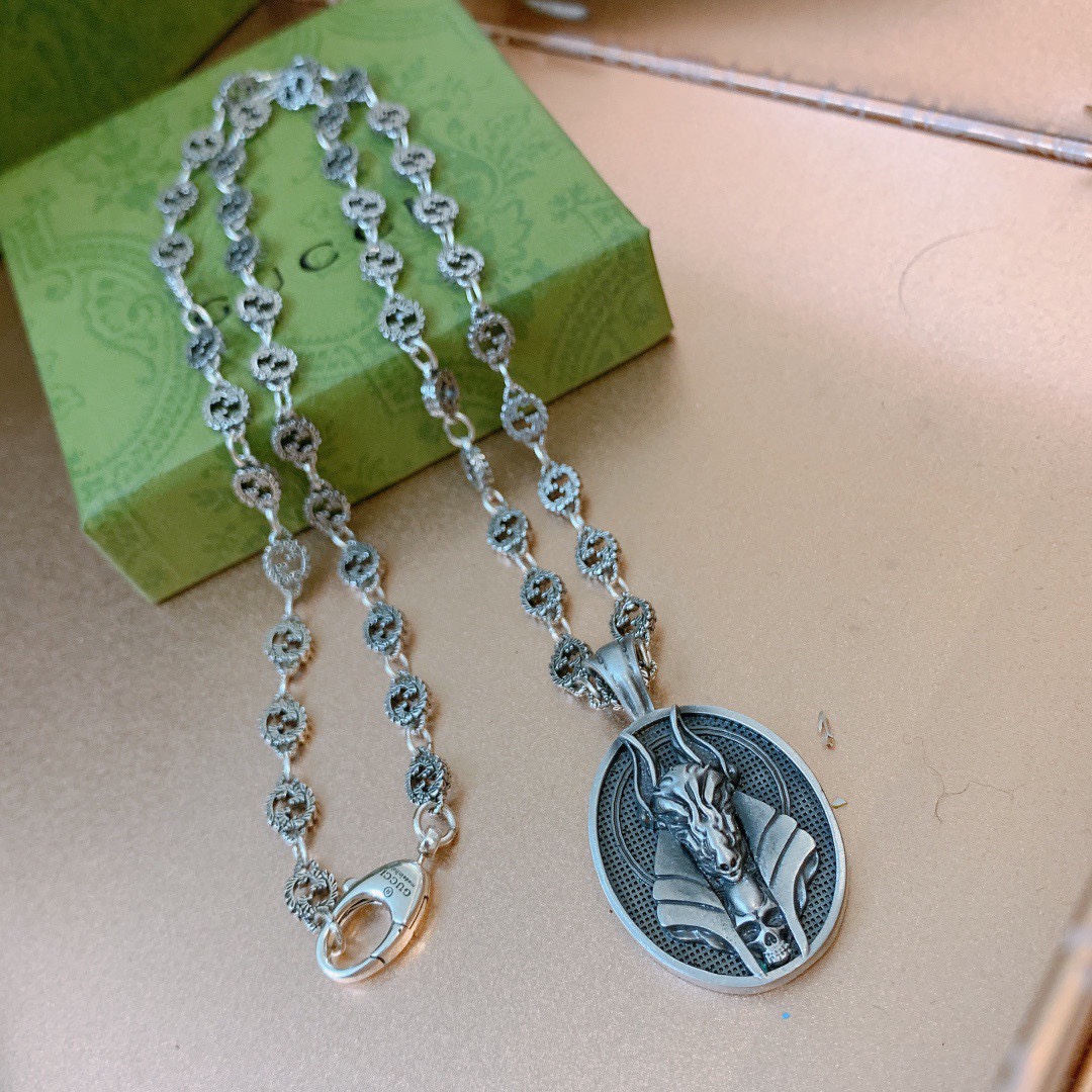 Gucci Anger Forest Necklace - FashionPlug