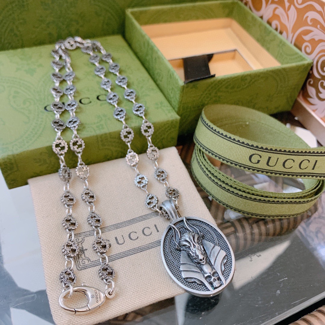 Gucci Anger Forest Necklace - FashionPlug