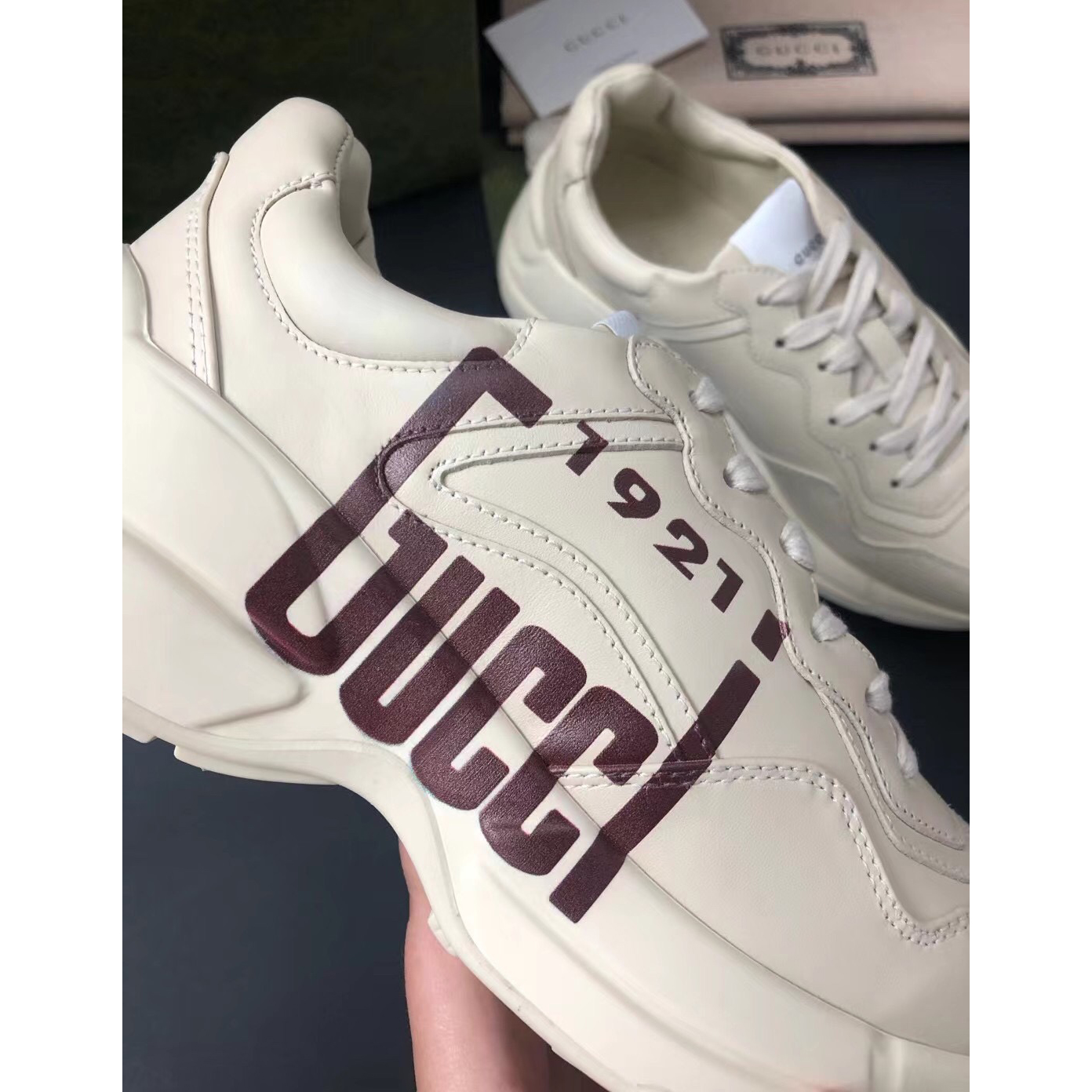 Gucci Men's Rhyton Sneaker In White - FashionPlug