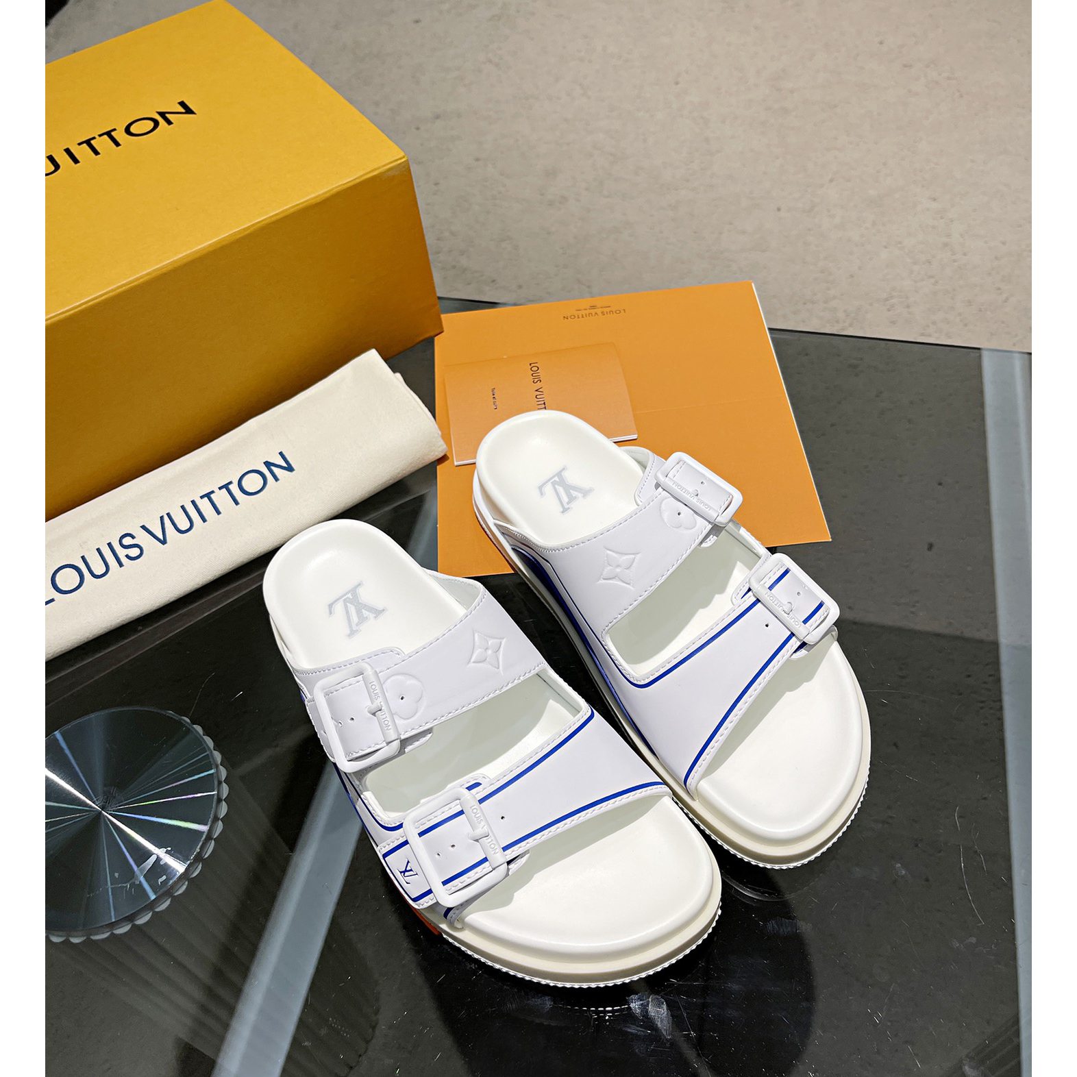 Louis Vuitton Men's Trainer Slippers - FashionPlug