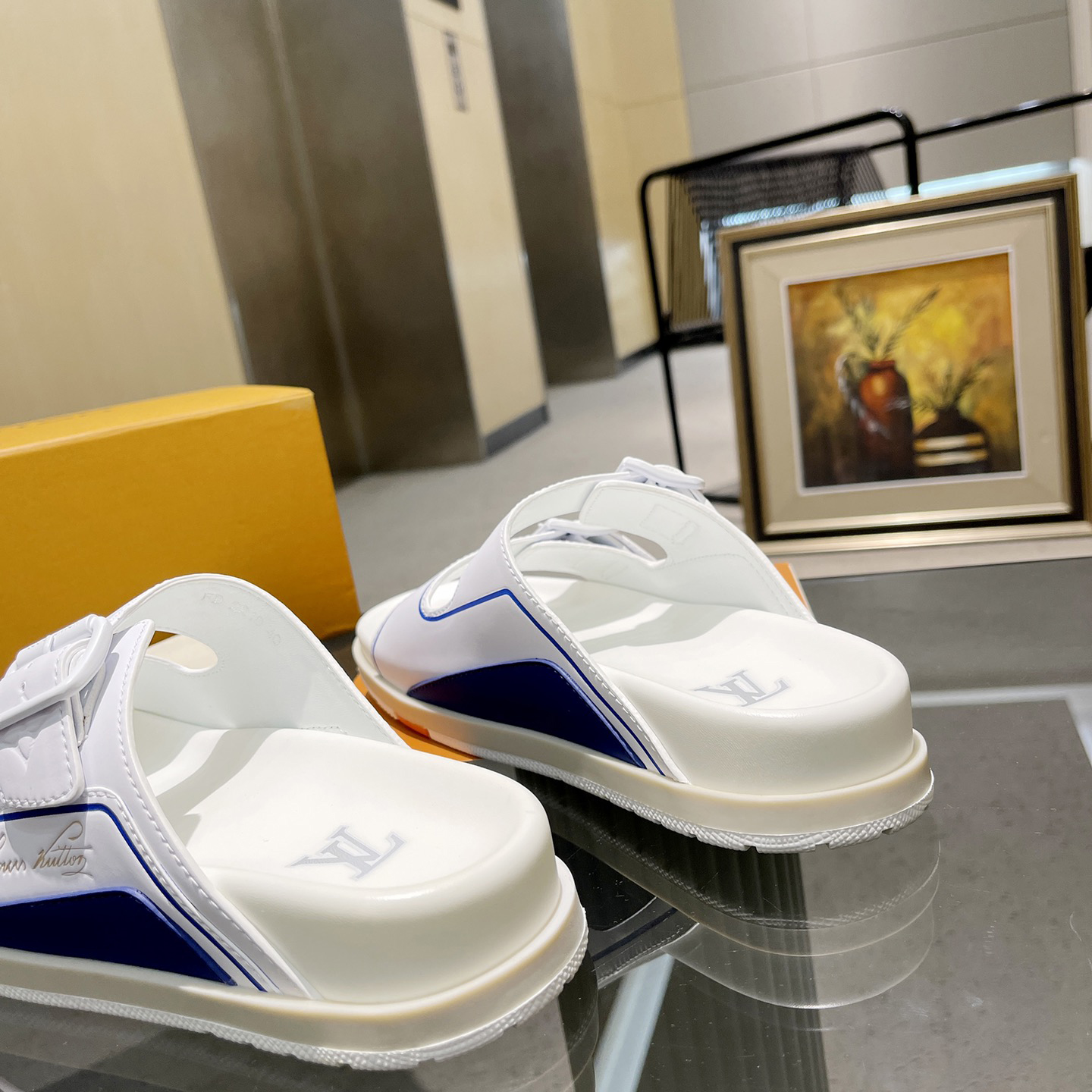 Louis Vuitton Men's Trainer Slippers - FashionPlug